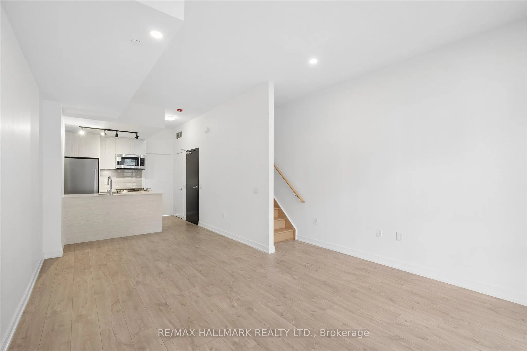 178 Clonmore Avenue #7