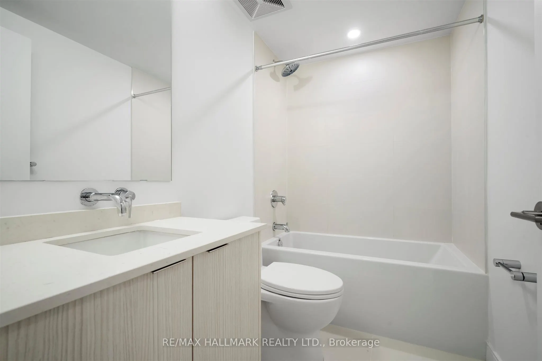 178 Clonmore Avenue #7