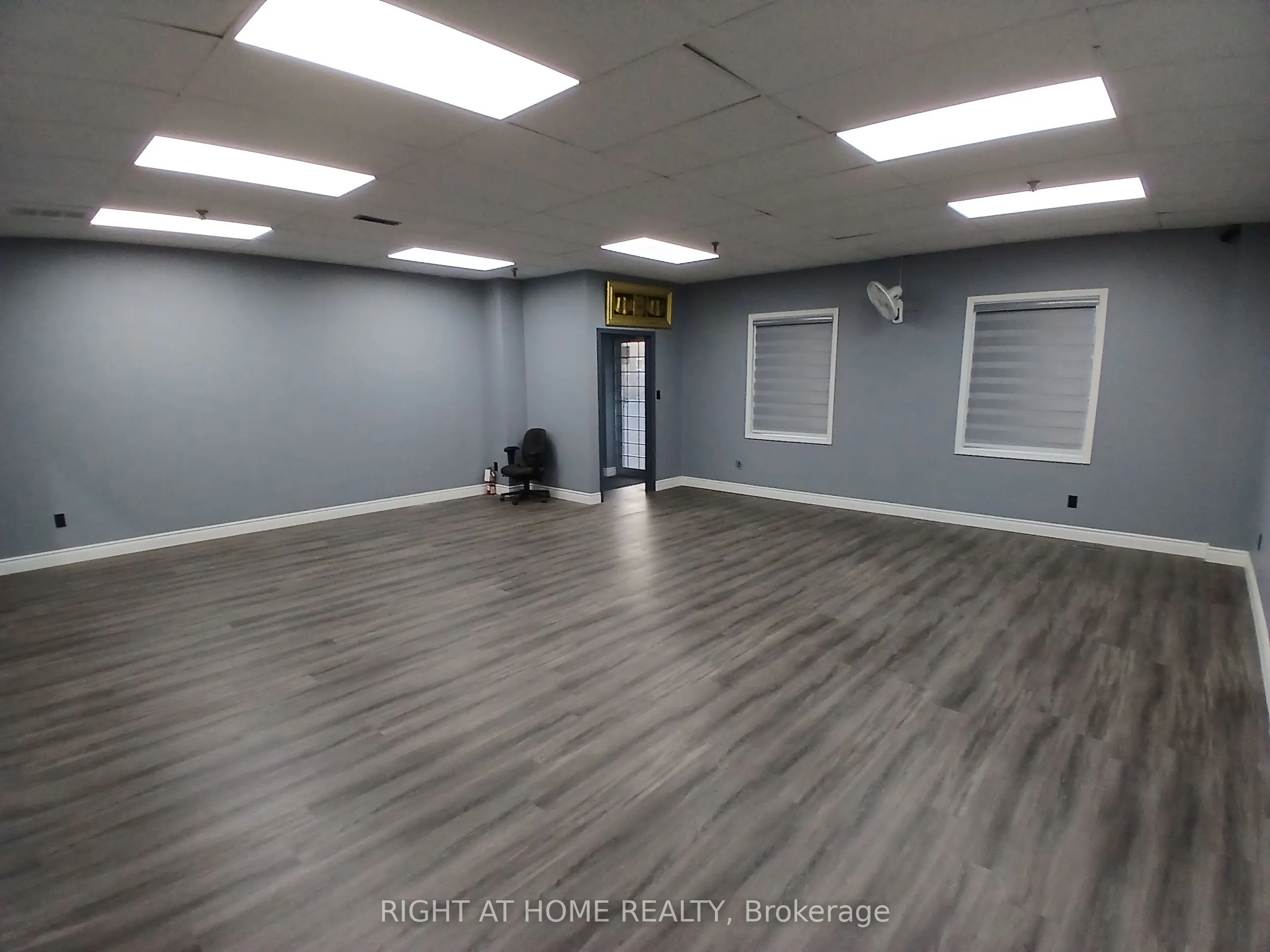 120 Midwest Road #9