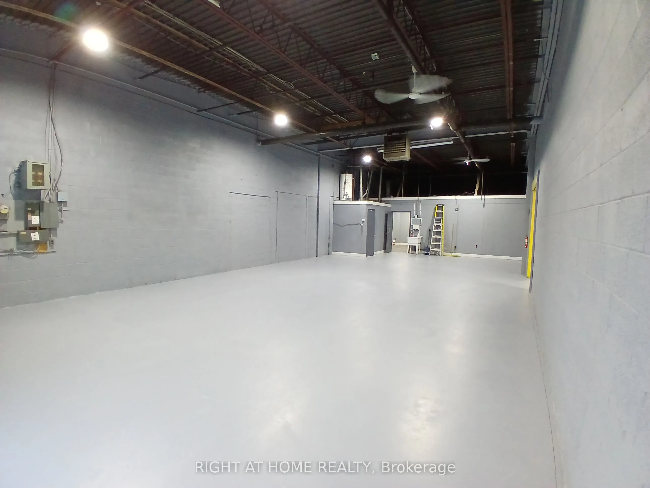 120 Midwest Road #9