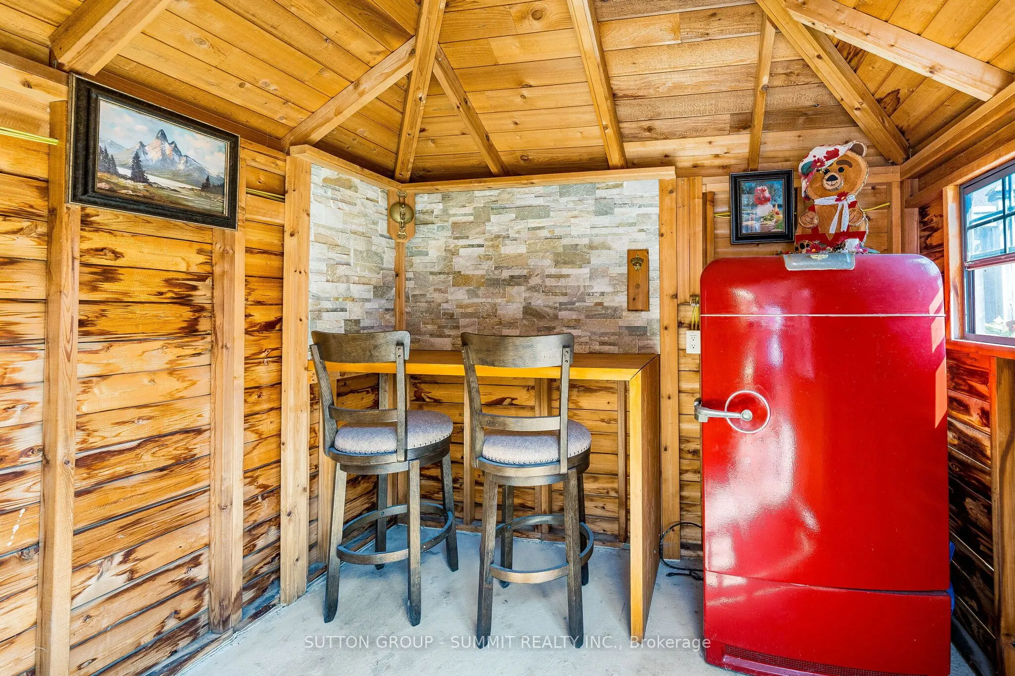 139 Oceanpearl Crescent