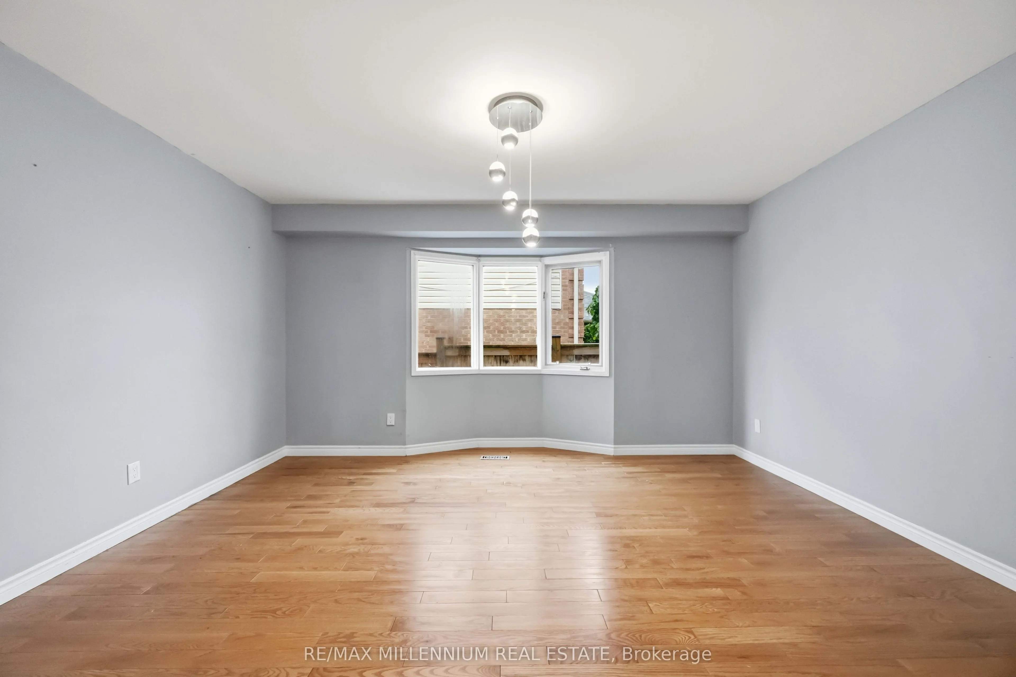 113 Glenabbey Drive