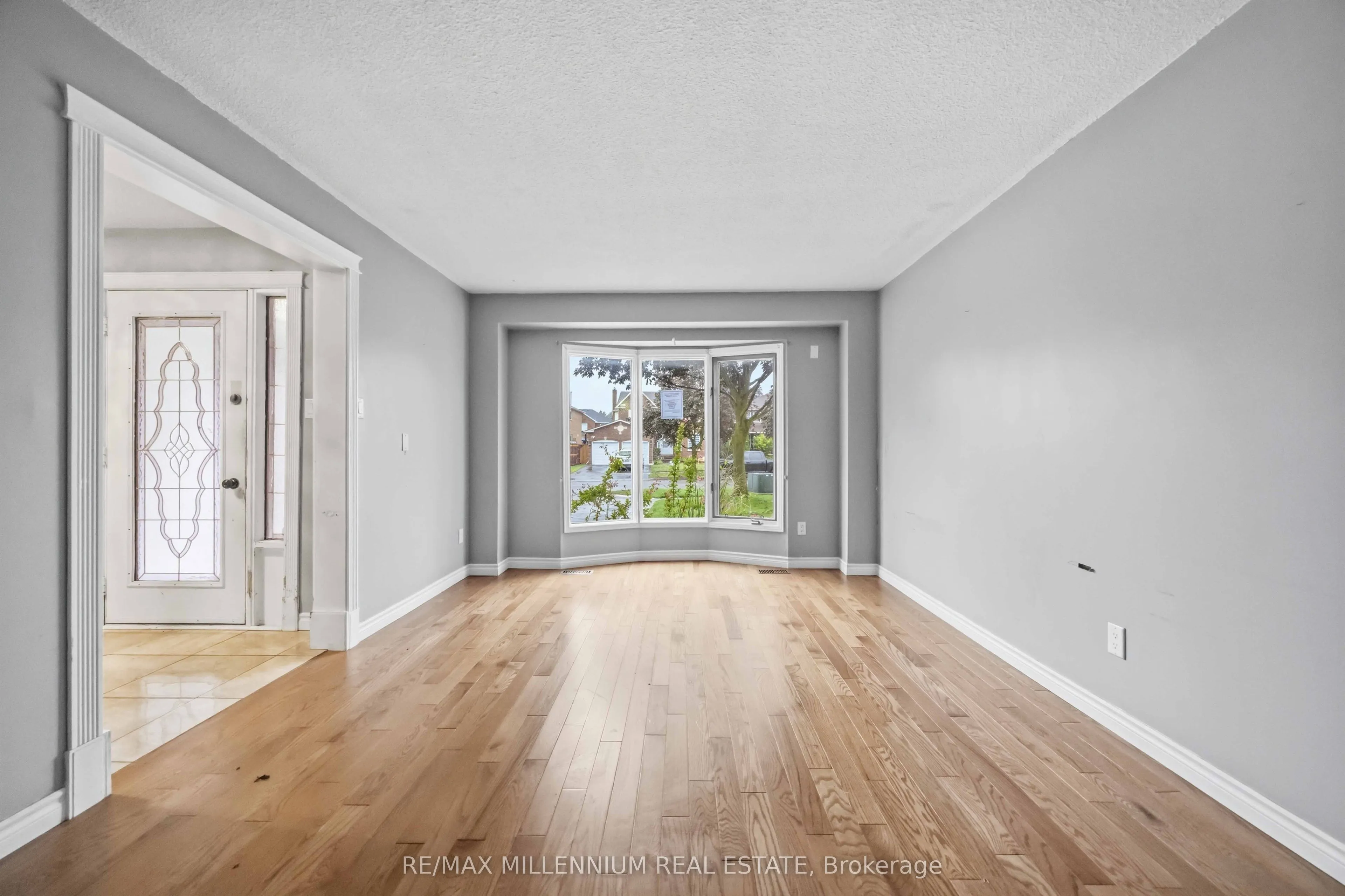 113 Glenabbey Drive