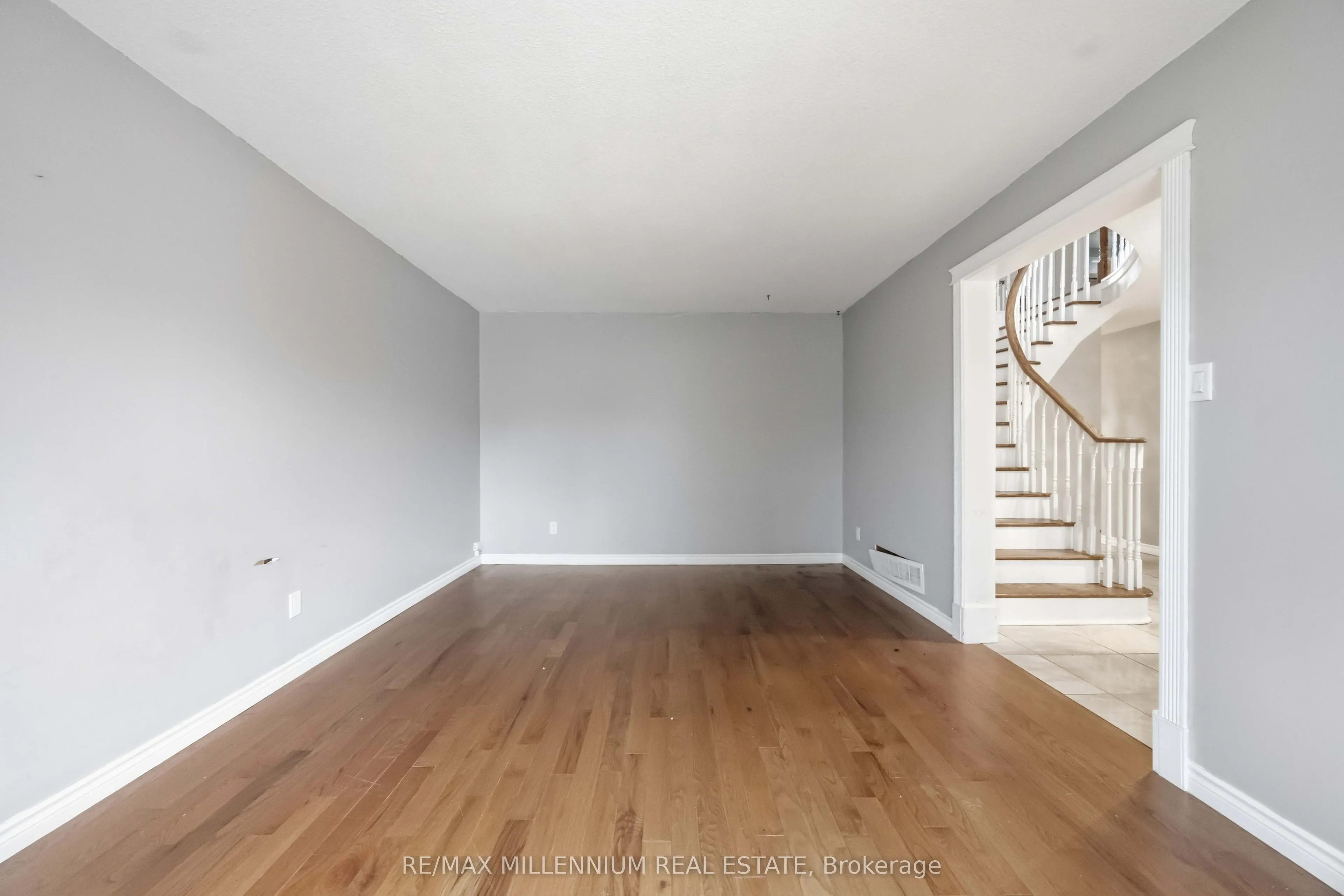 113 Glenabbey Drive