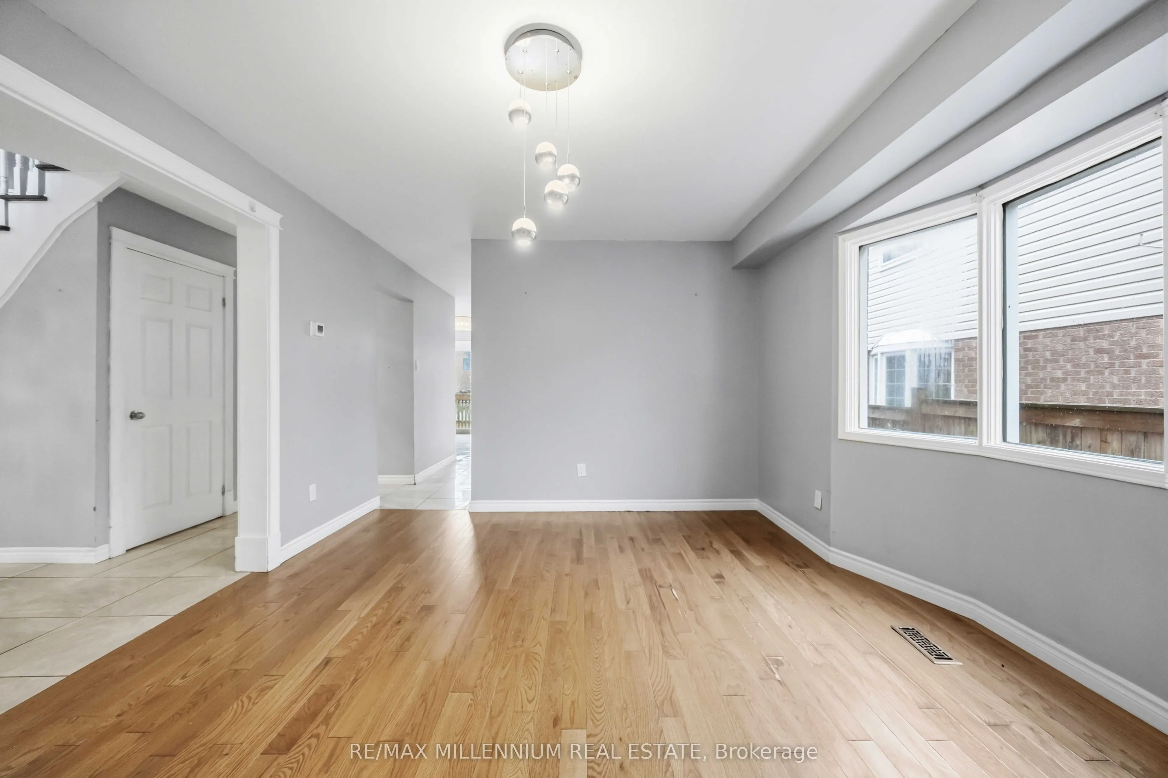 113 Glenabbey Drive