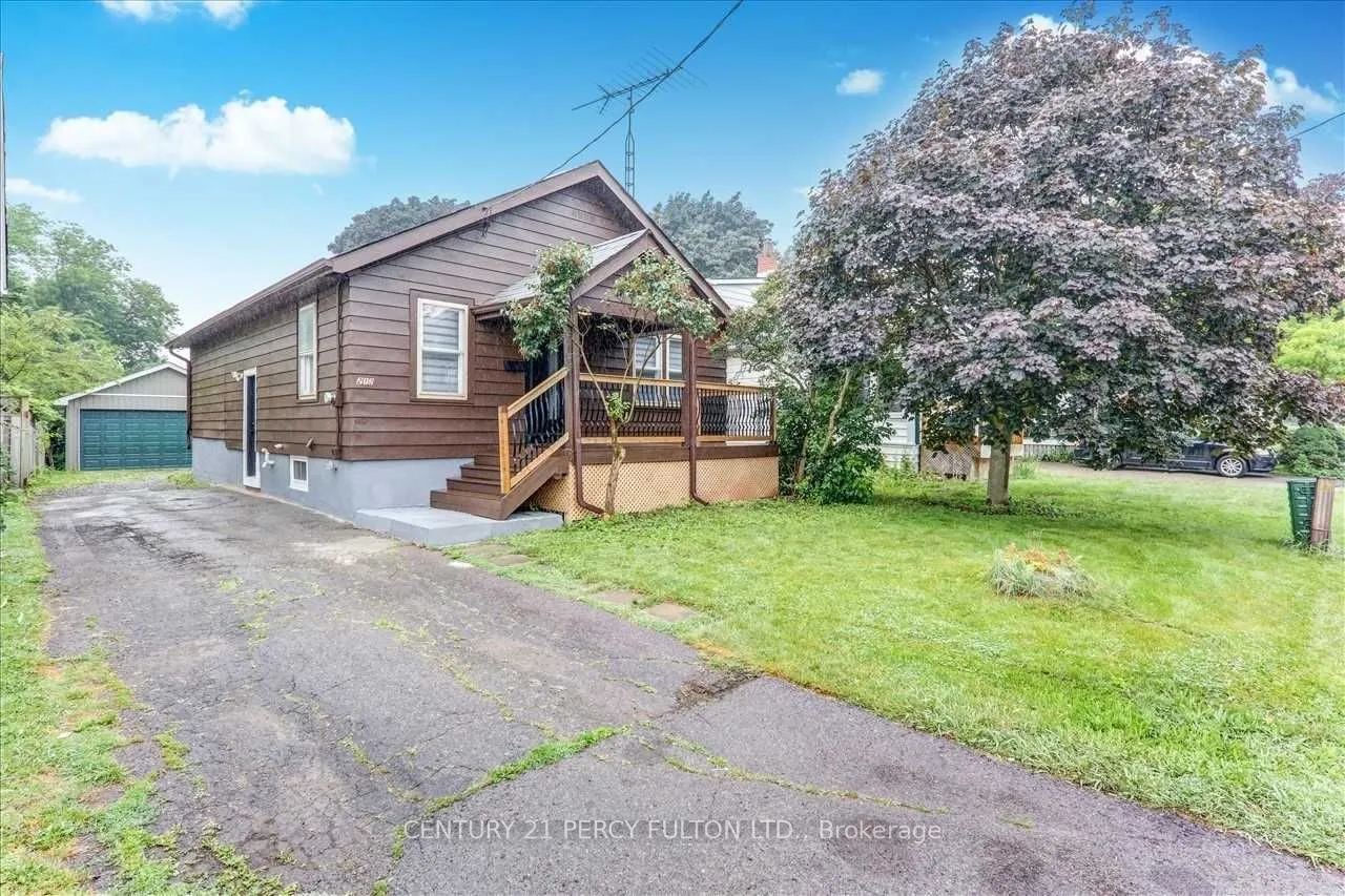 212 Burk Street #Main