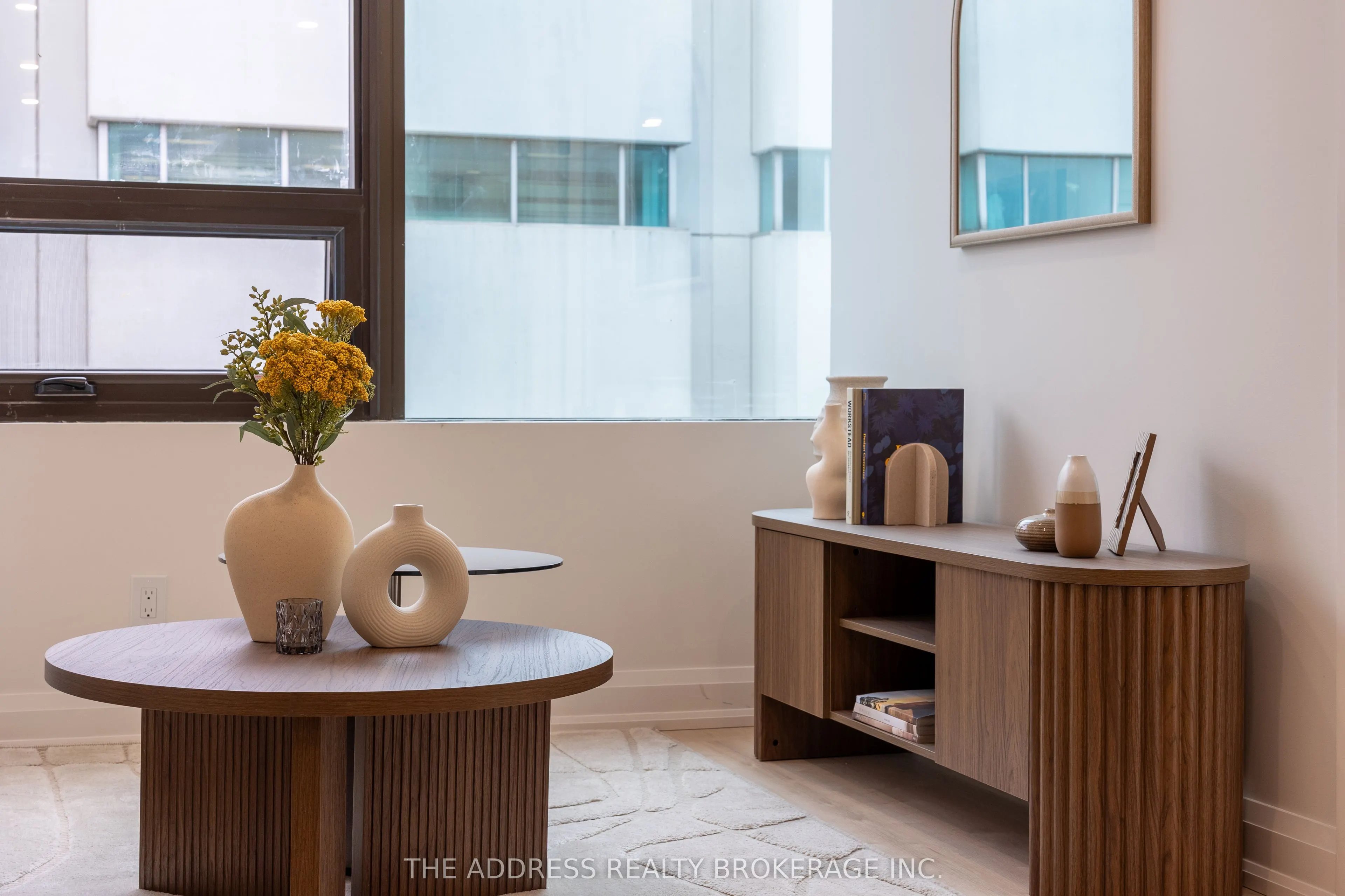 40 King Street W #408