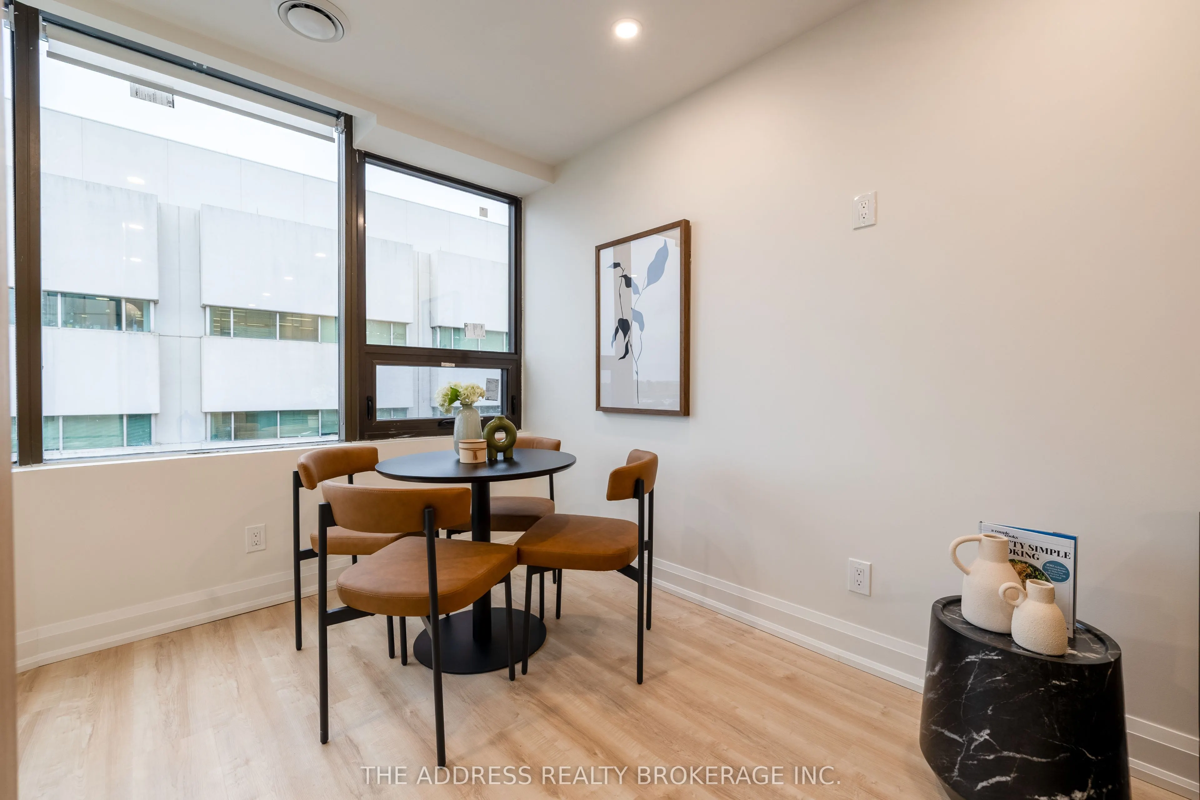 40 King Street W #710