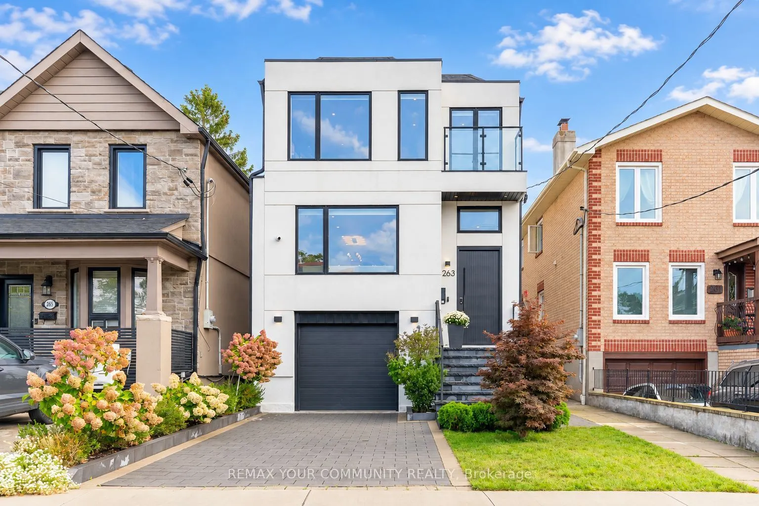 263 Linsmore Crescent