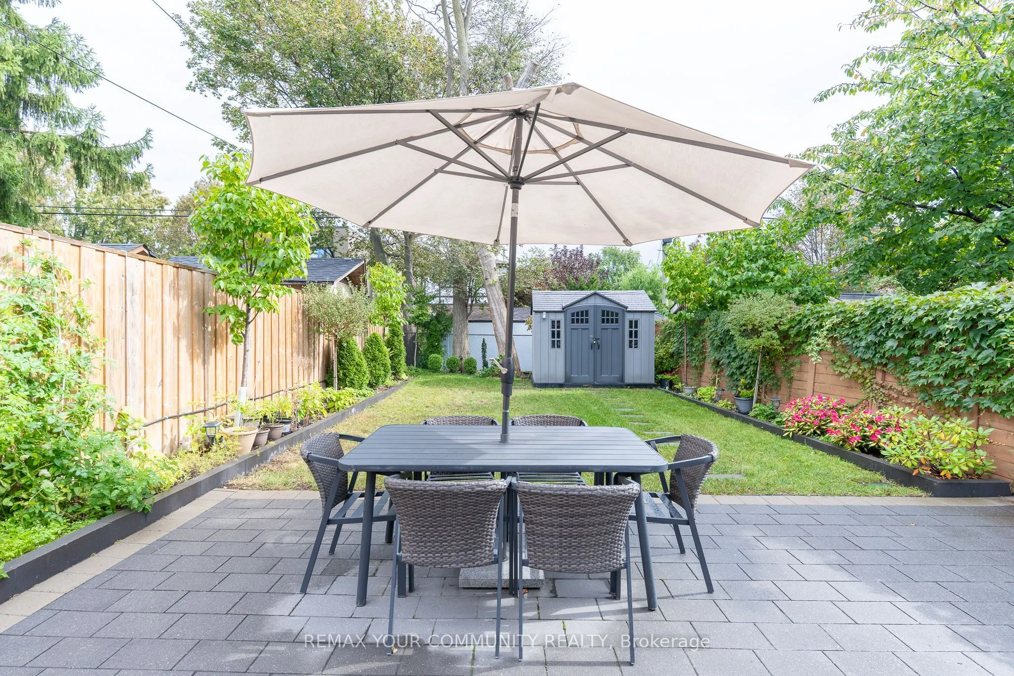 263 Linsmore Crescent