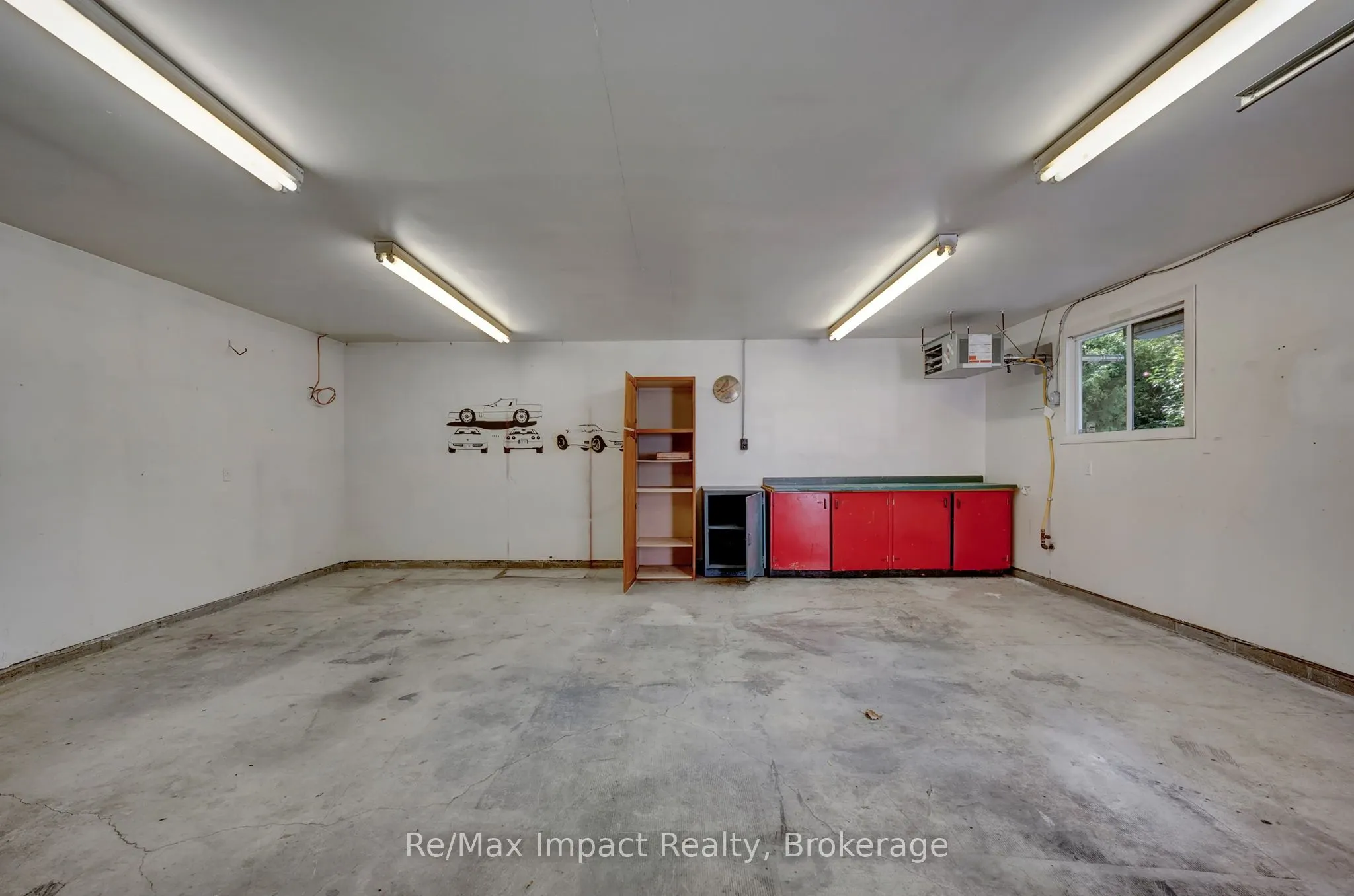 702 Westdale Court