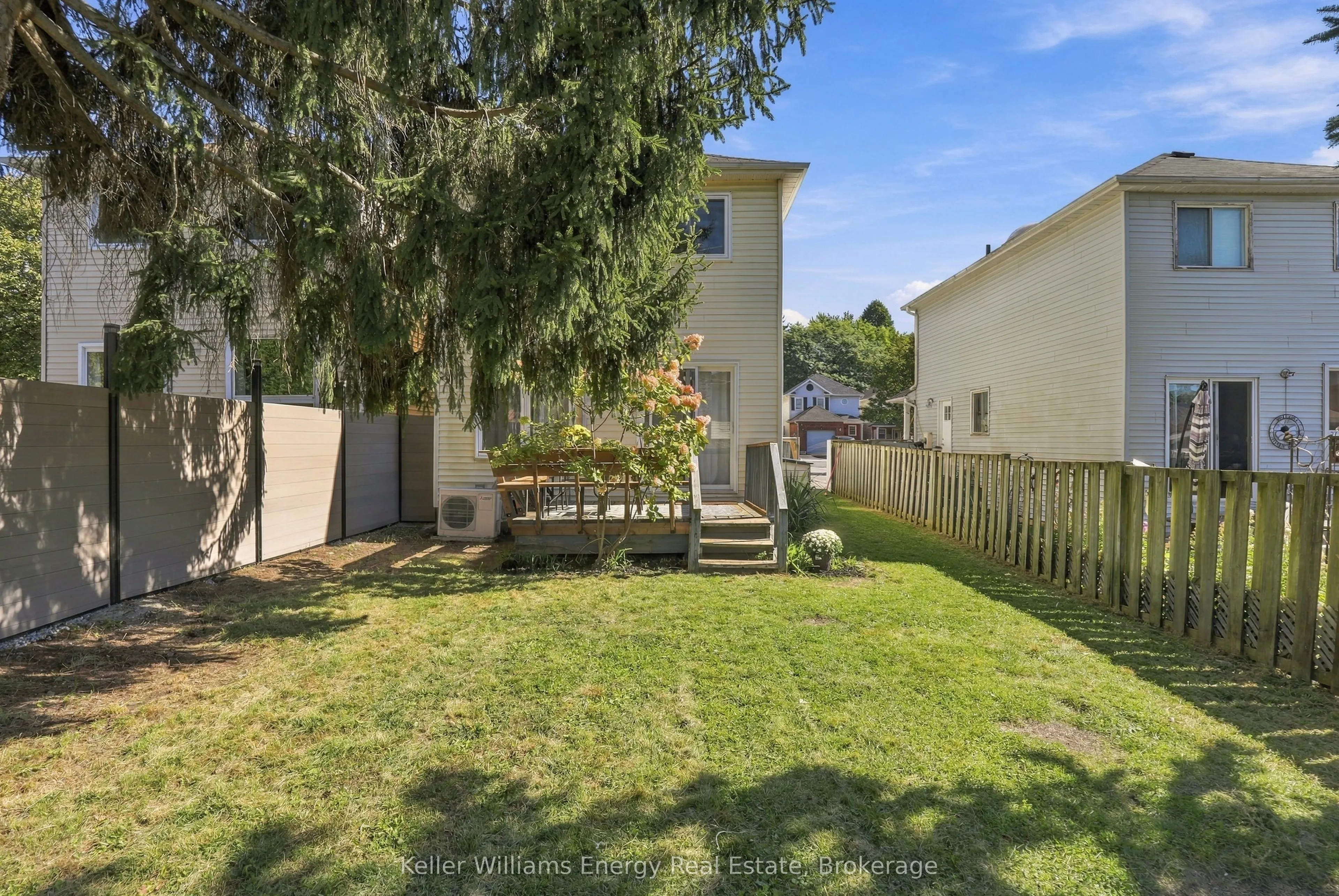 6 Overbank Drive