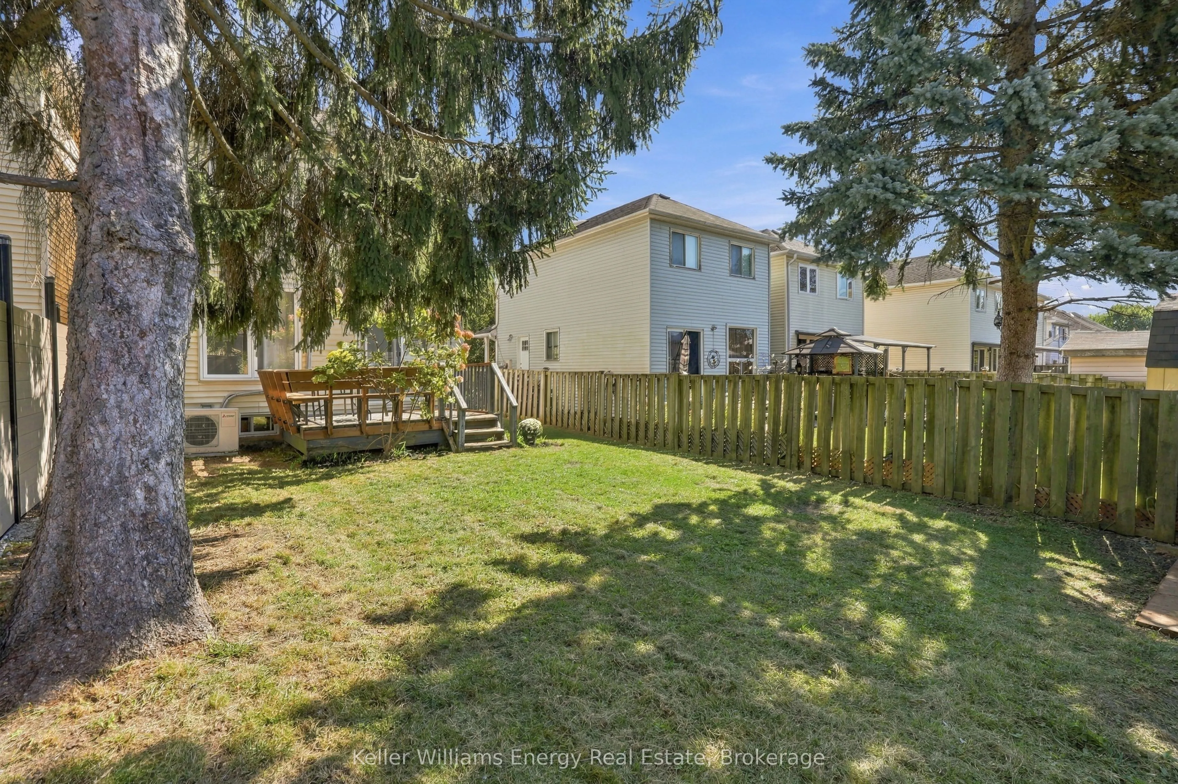 6 Overbank Drive