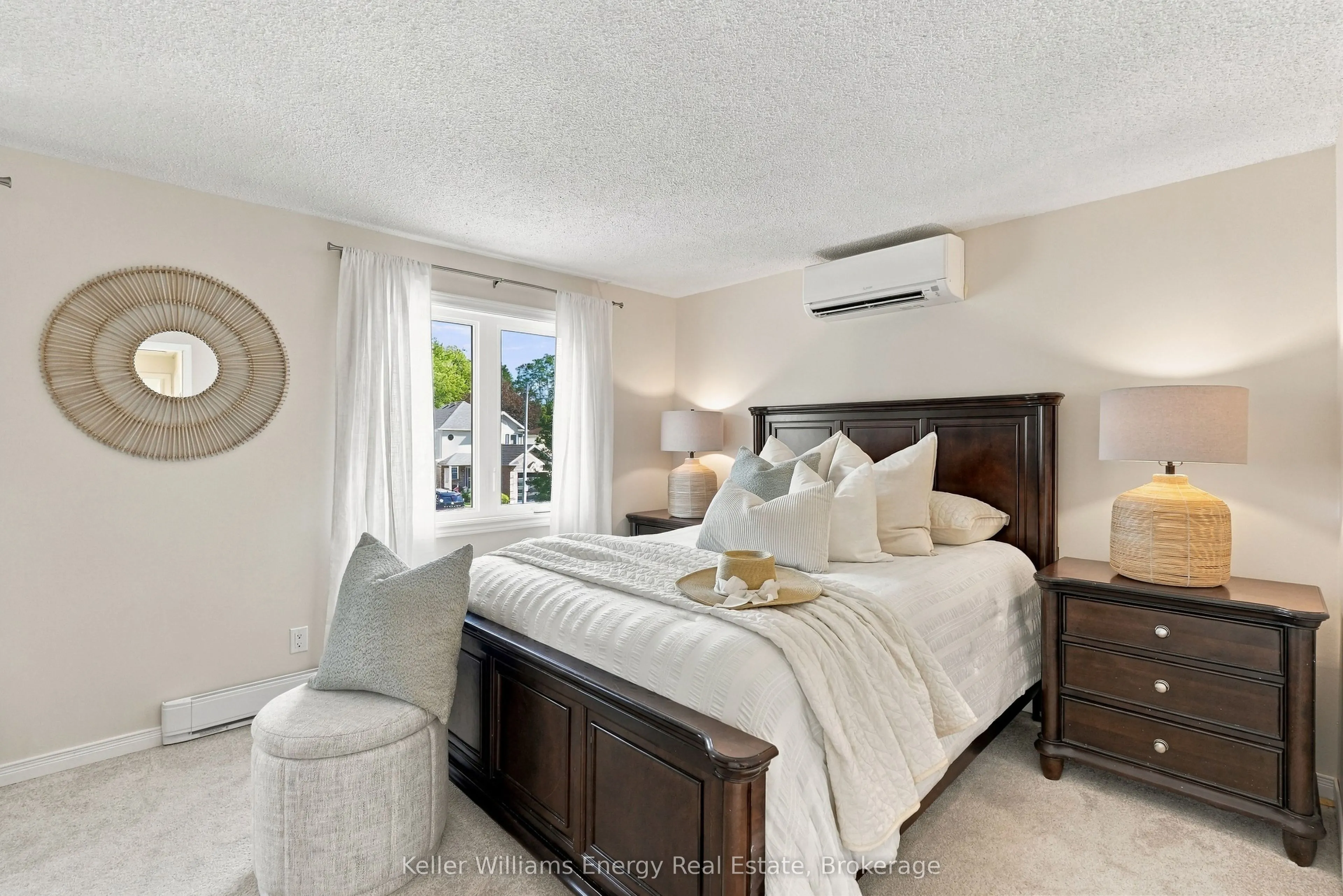 6 Overbank Drive