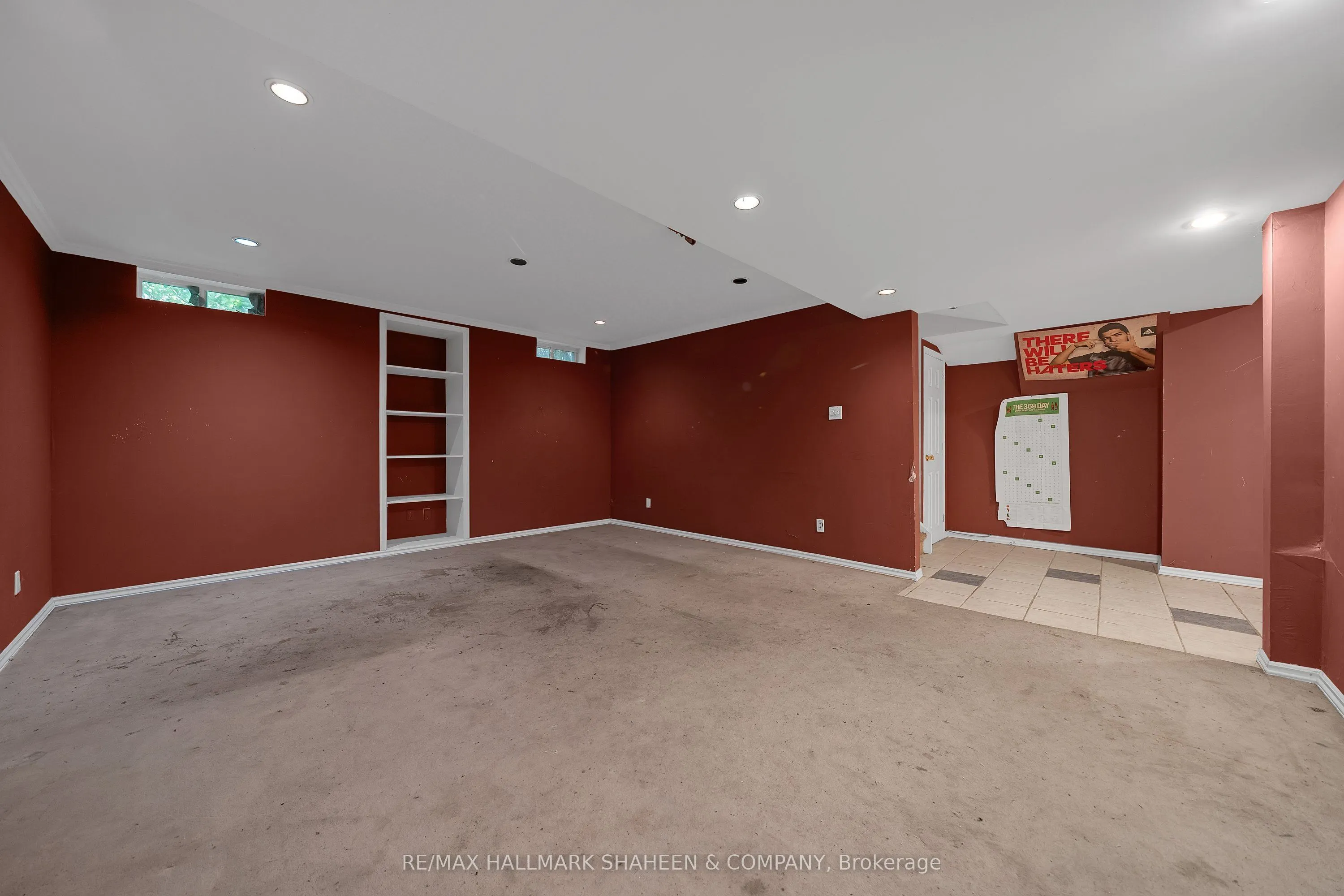 1529 Skyview Street