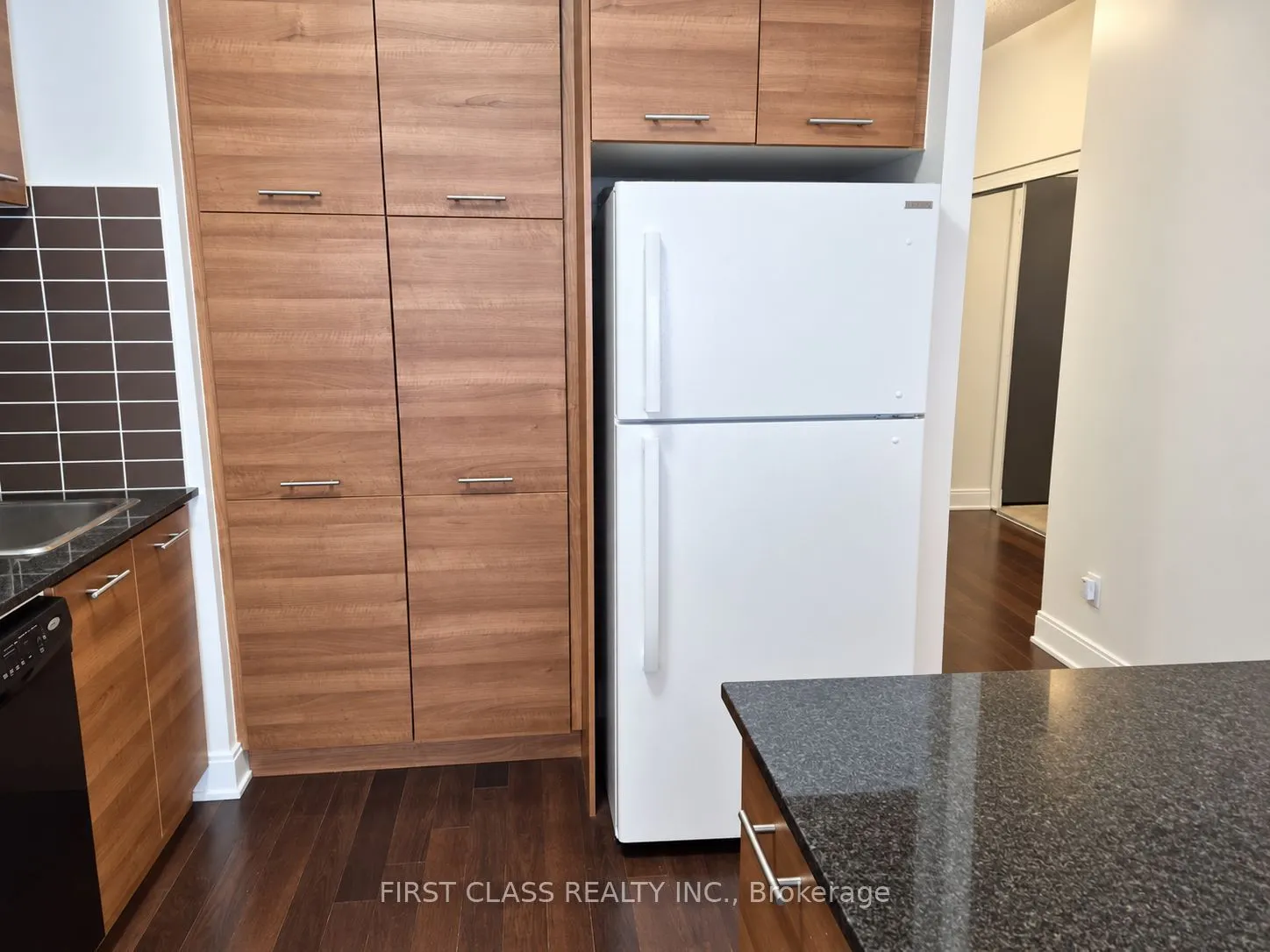 135 Village Green Square #2216