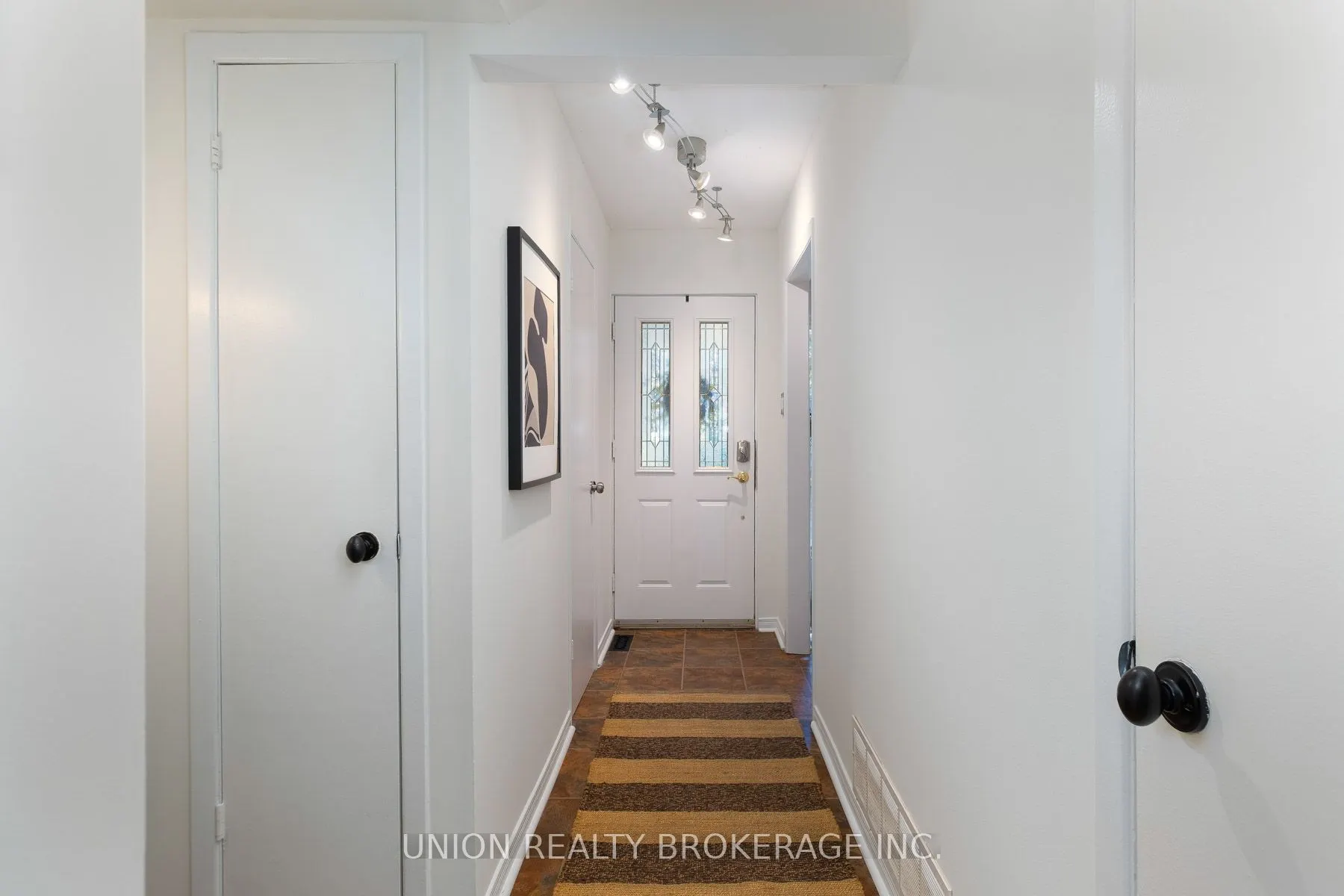 30 Livingston Road #11