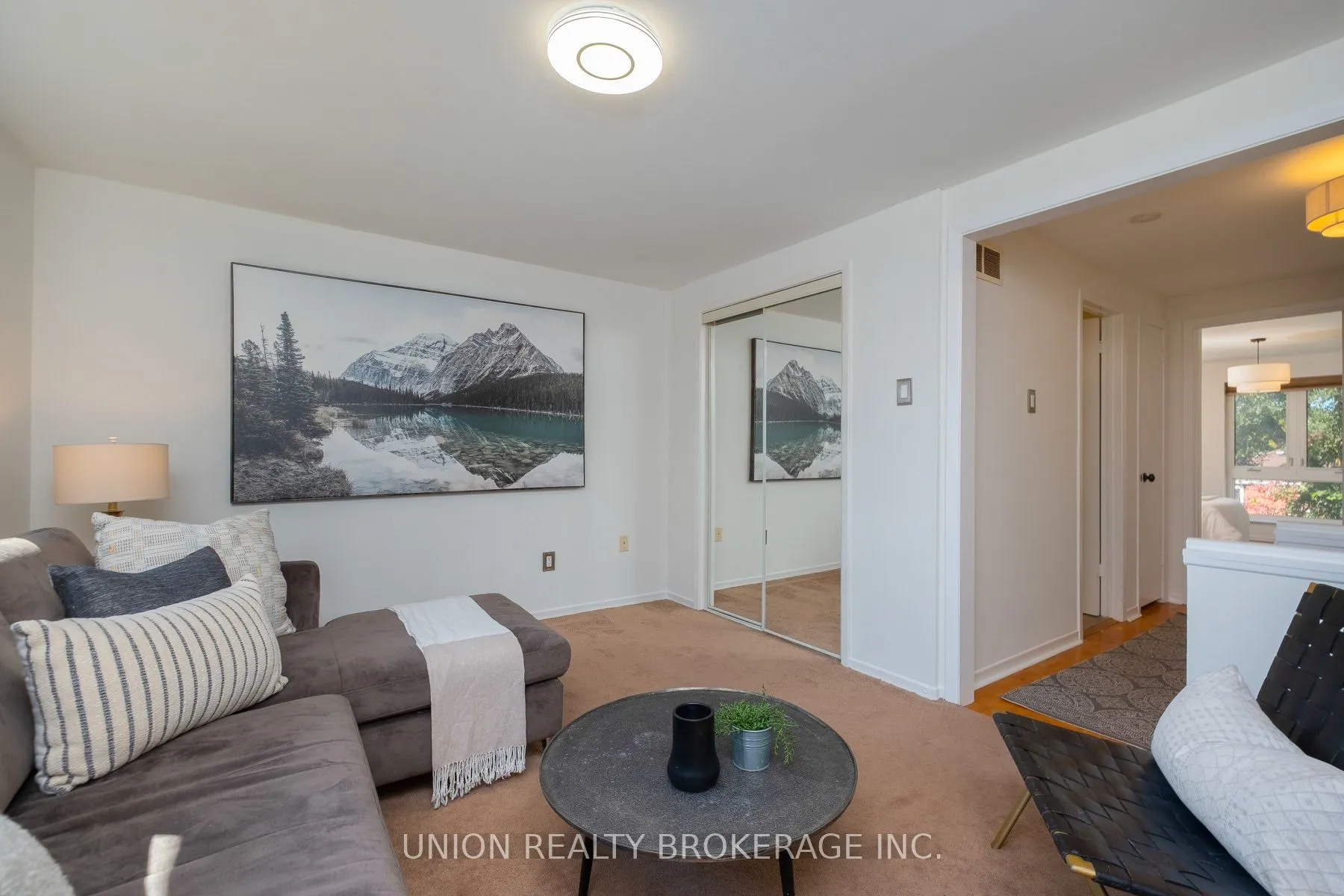 30 Livingston Road #11