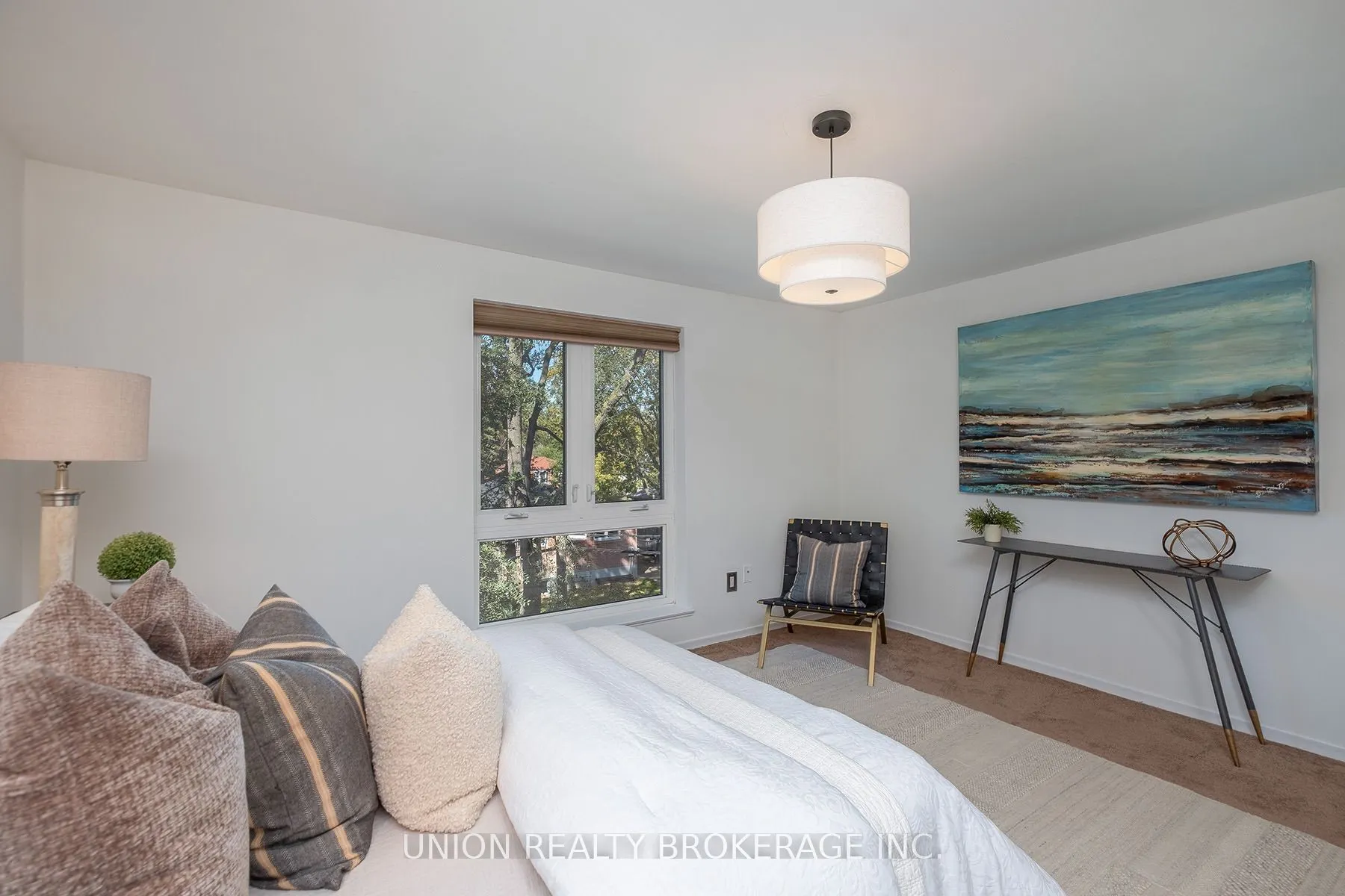 30 Livingston Road #11