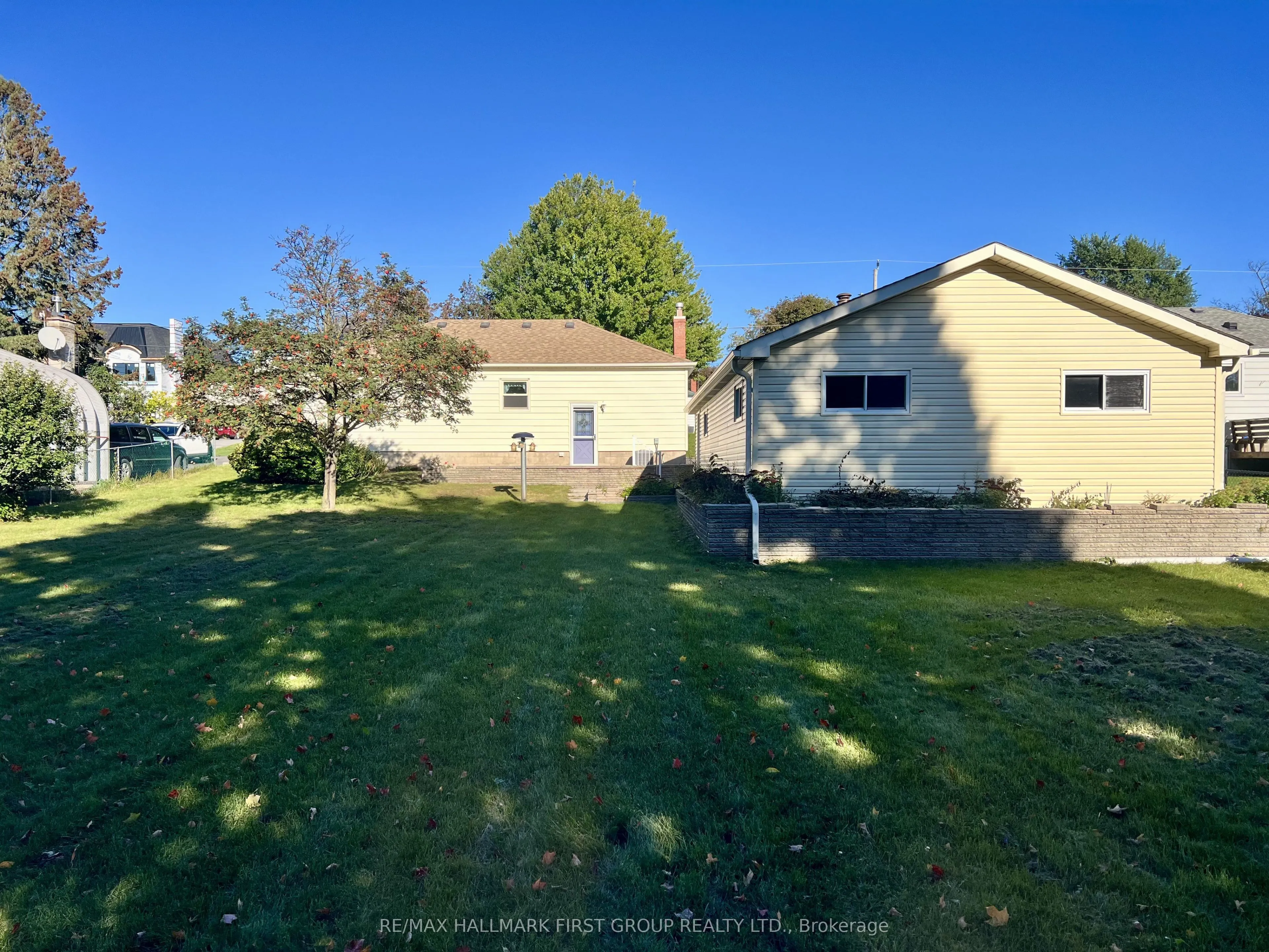 1984 Glendale Drive