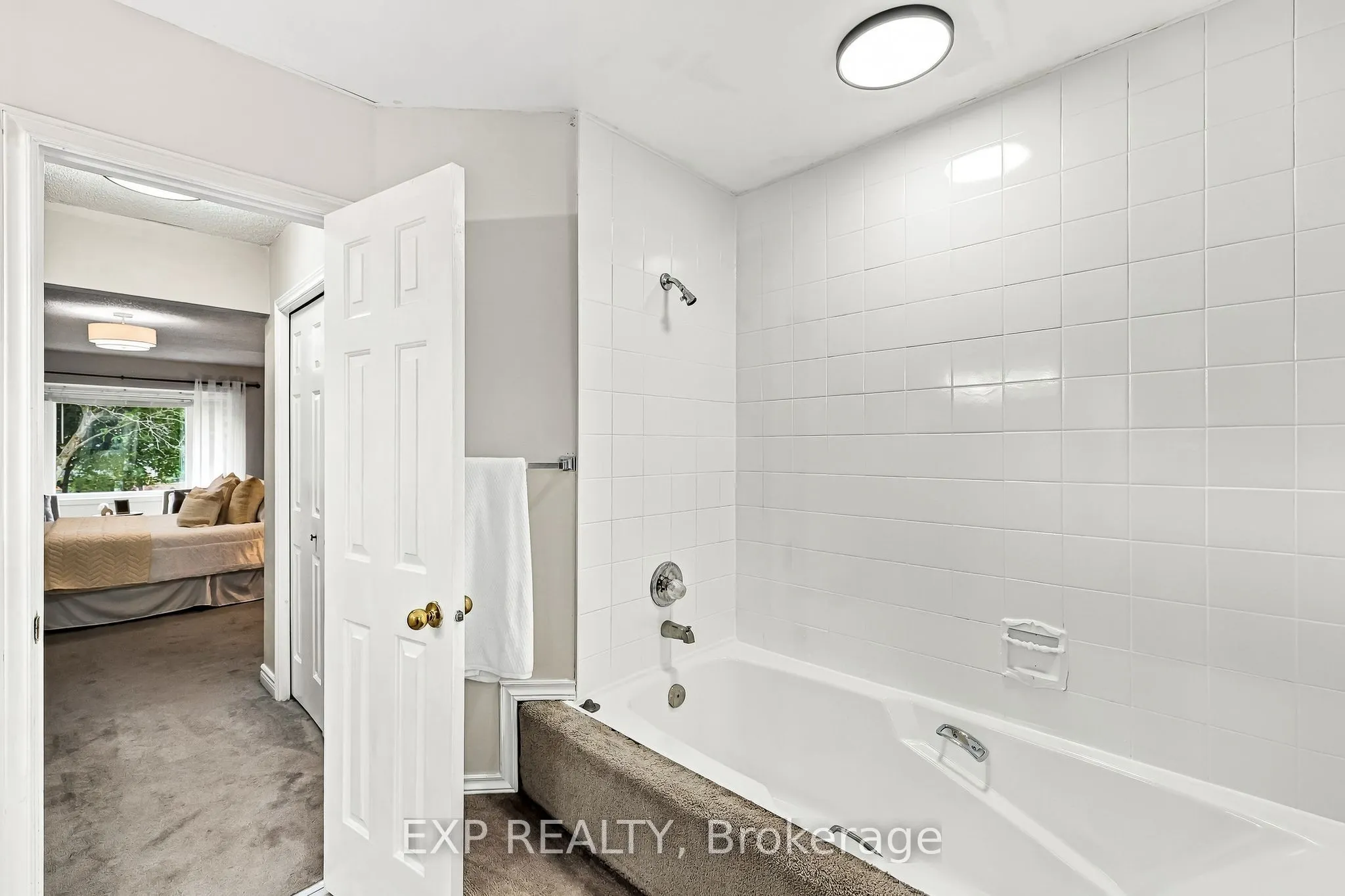 40 Orchard Park Drive