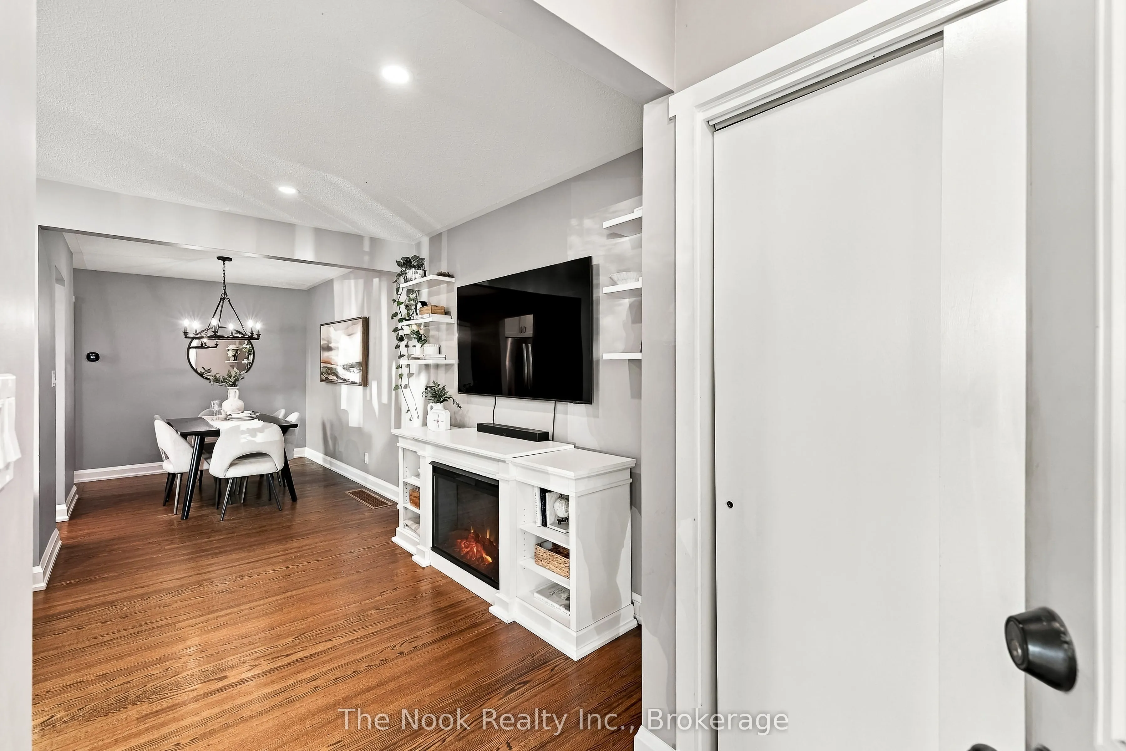 293 Brighton Court