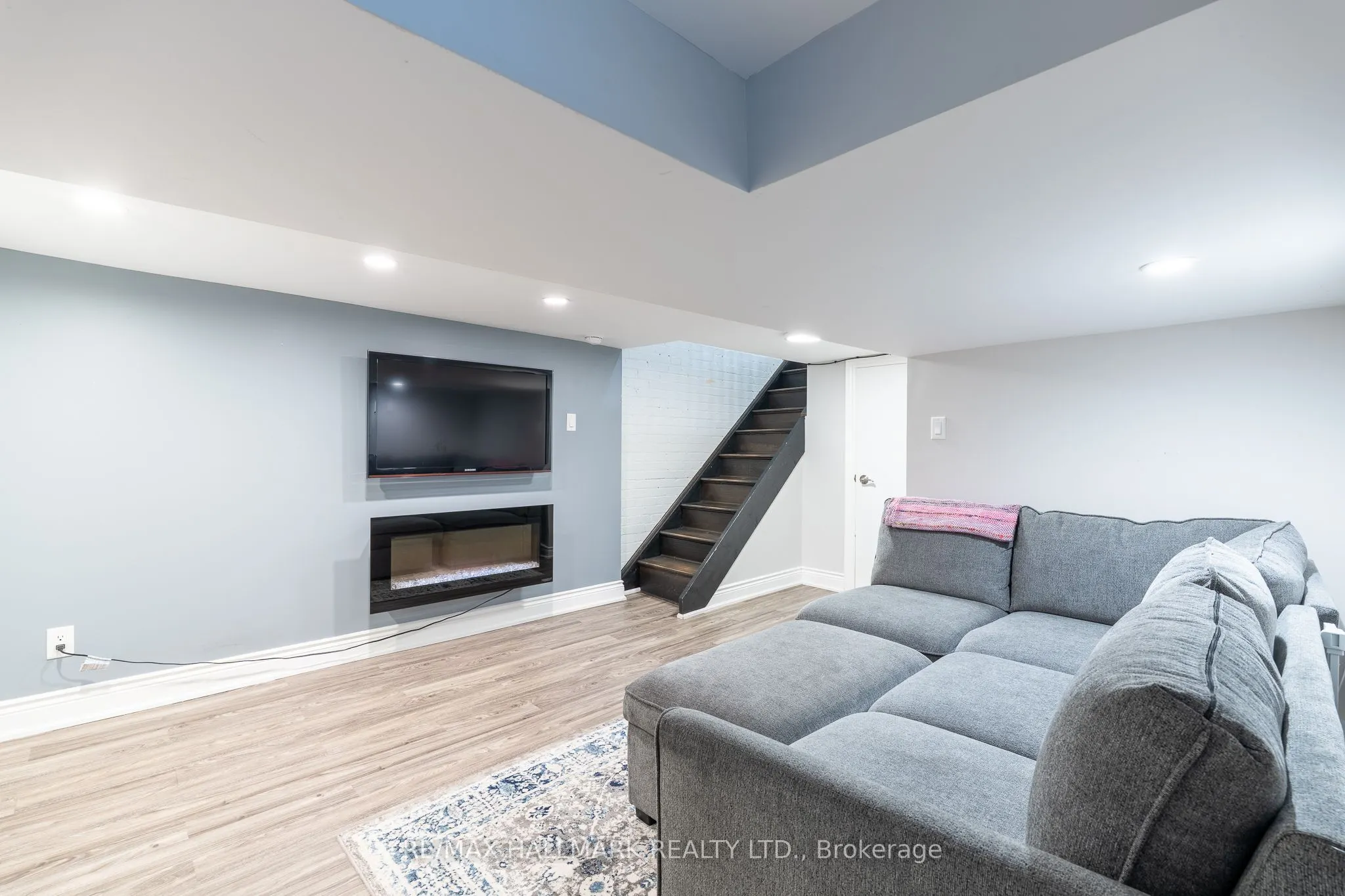122 Holborne Avenue