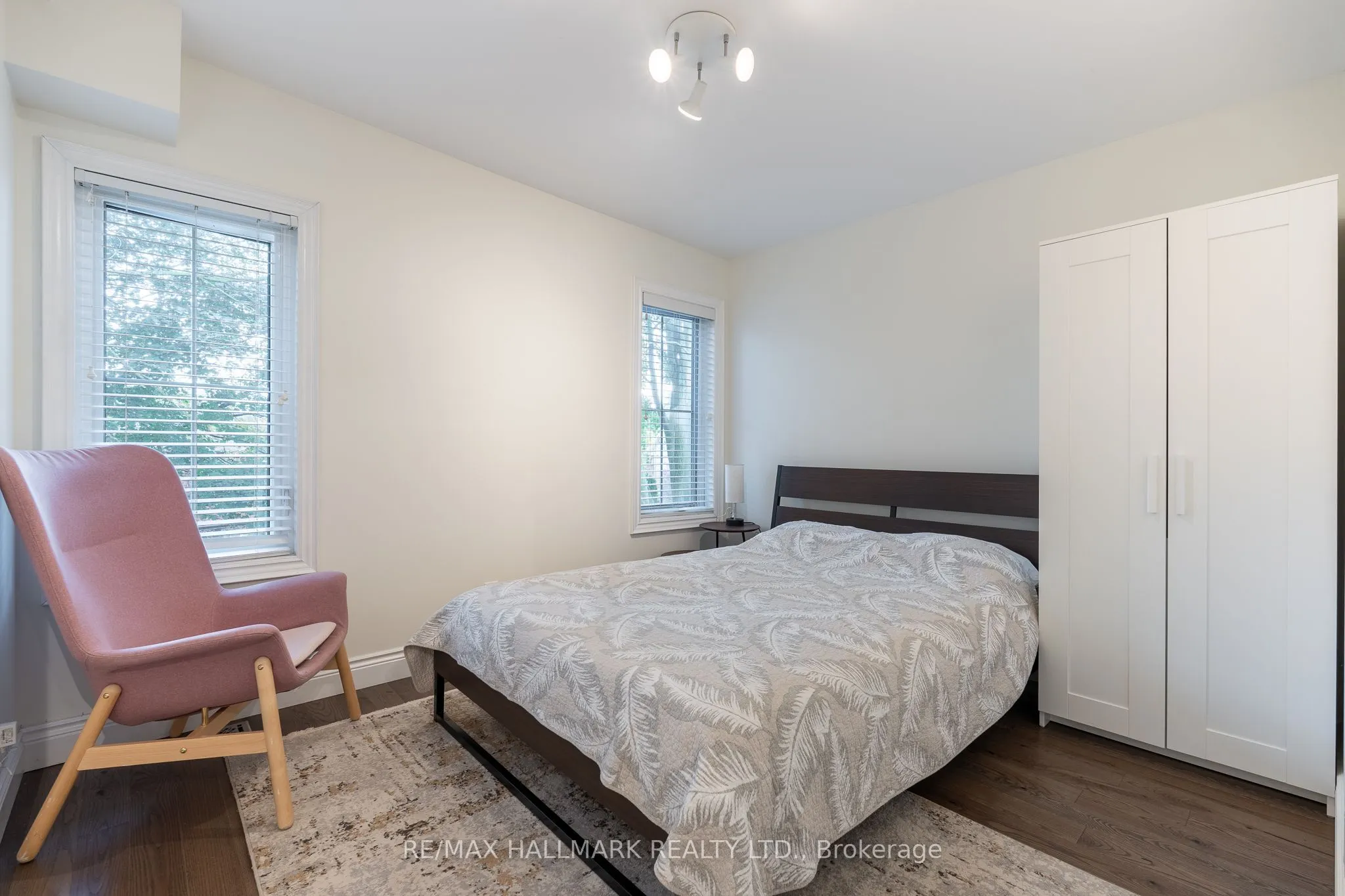 122 Holborne Avenue