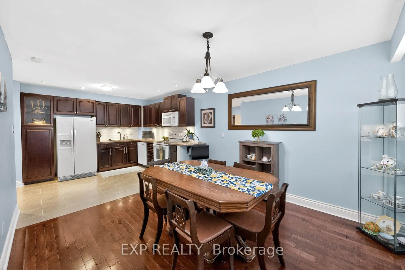925 Bayly Street #36