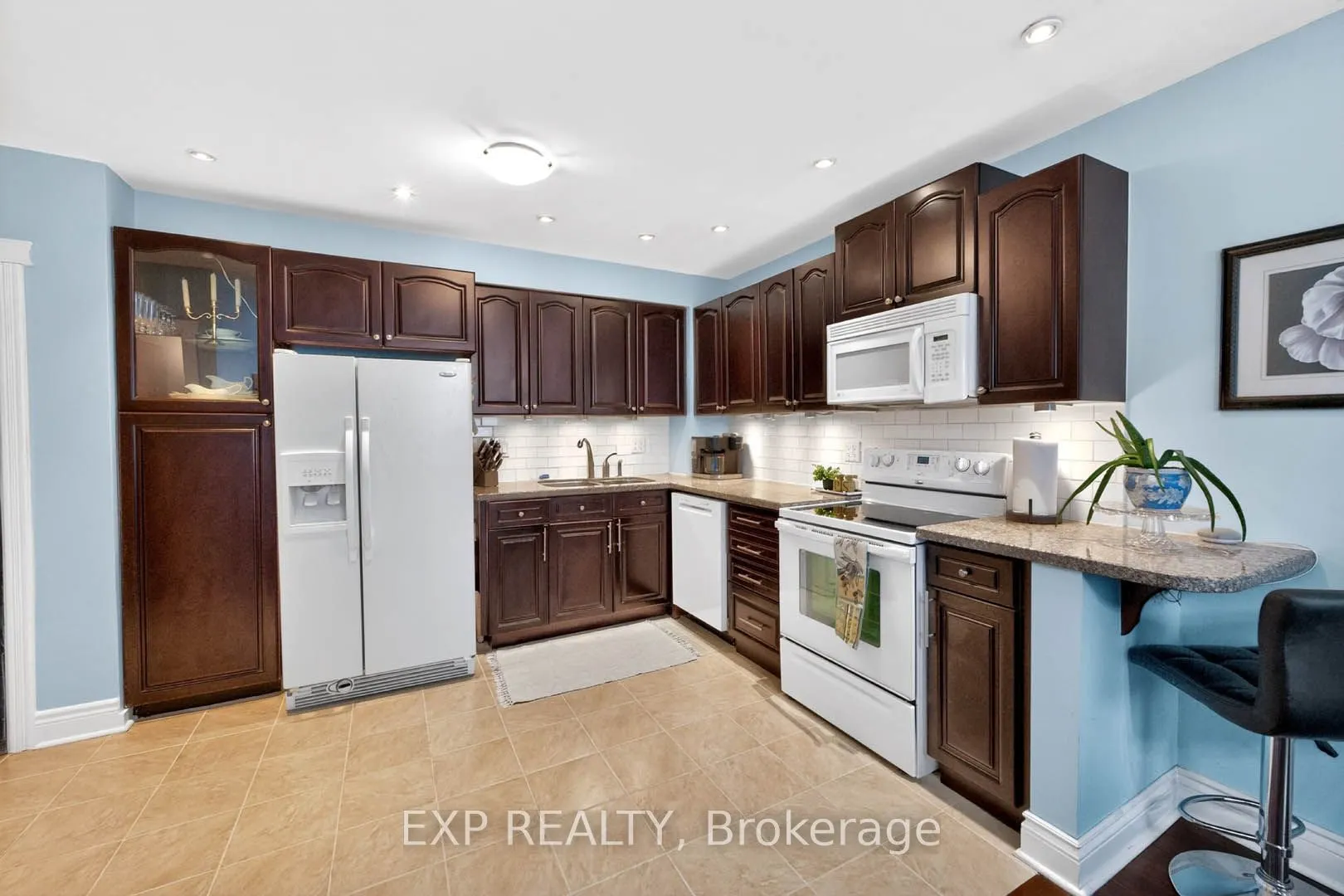 925 Bayly Street #36