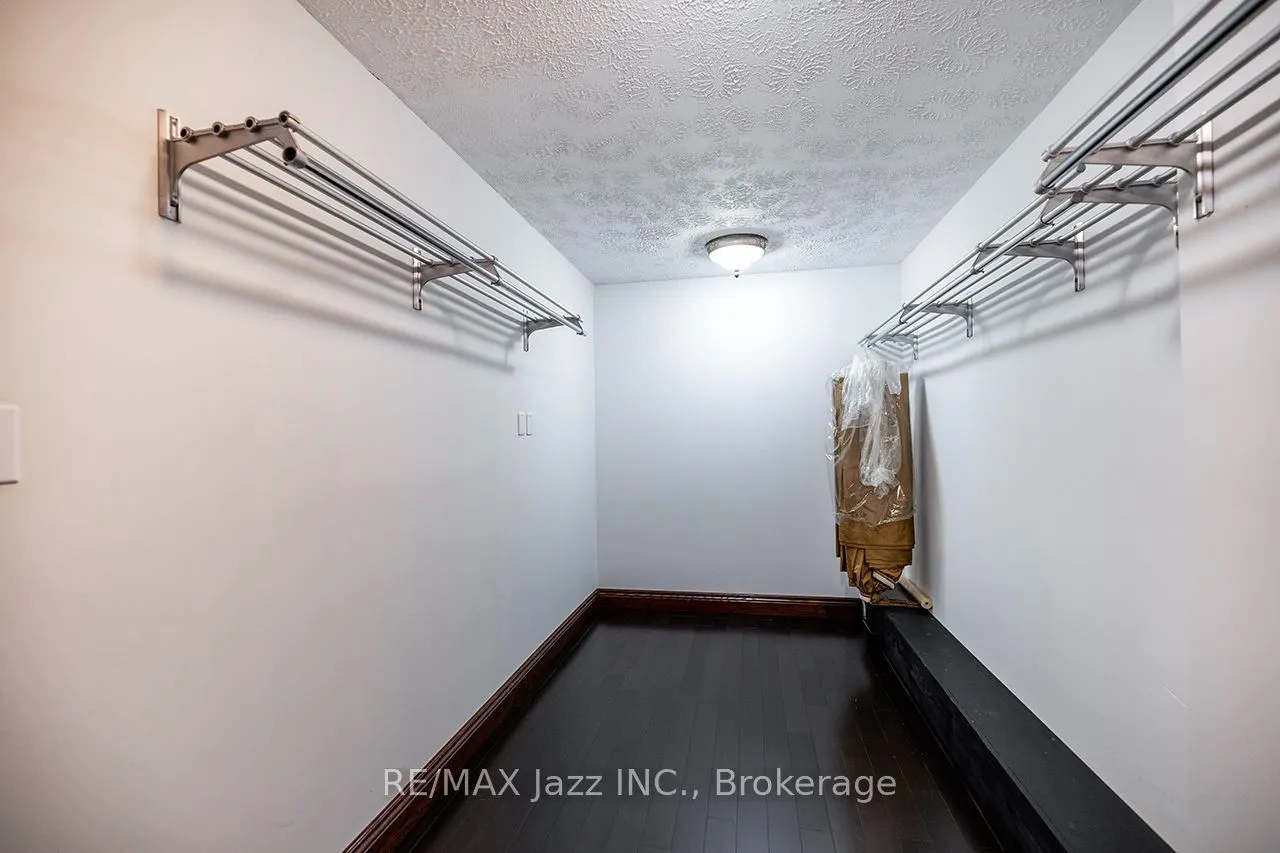 624 Roselawn Avenue