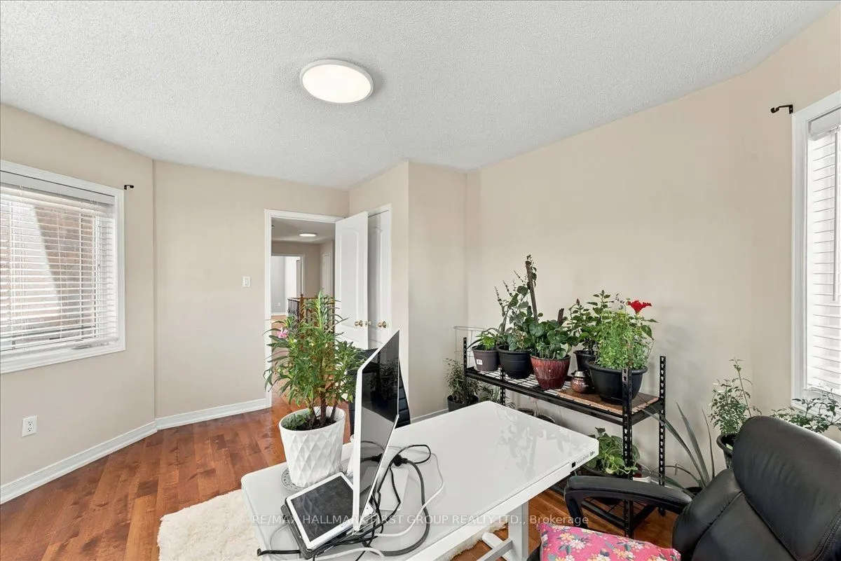 14 Hollier Drive