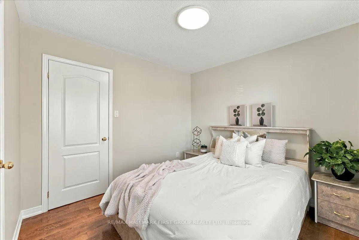 14 Hollier Drive