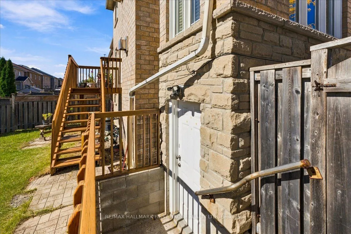 14 Hollier Drive