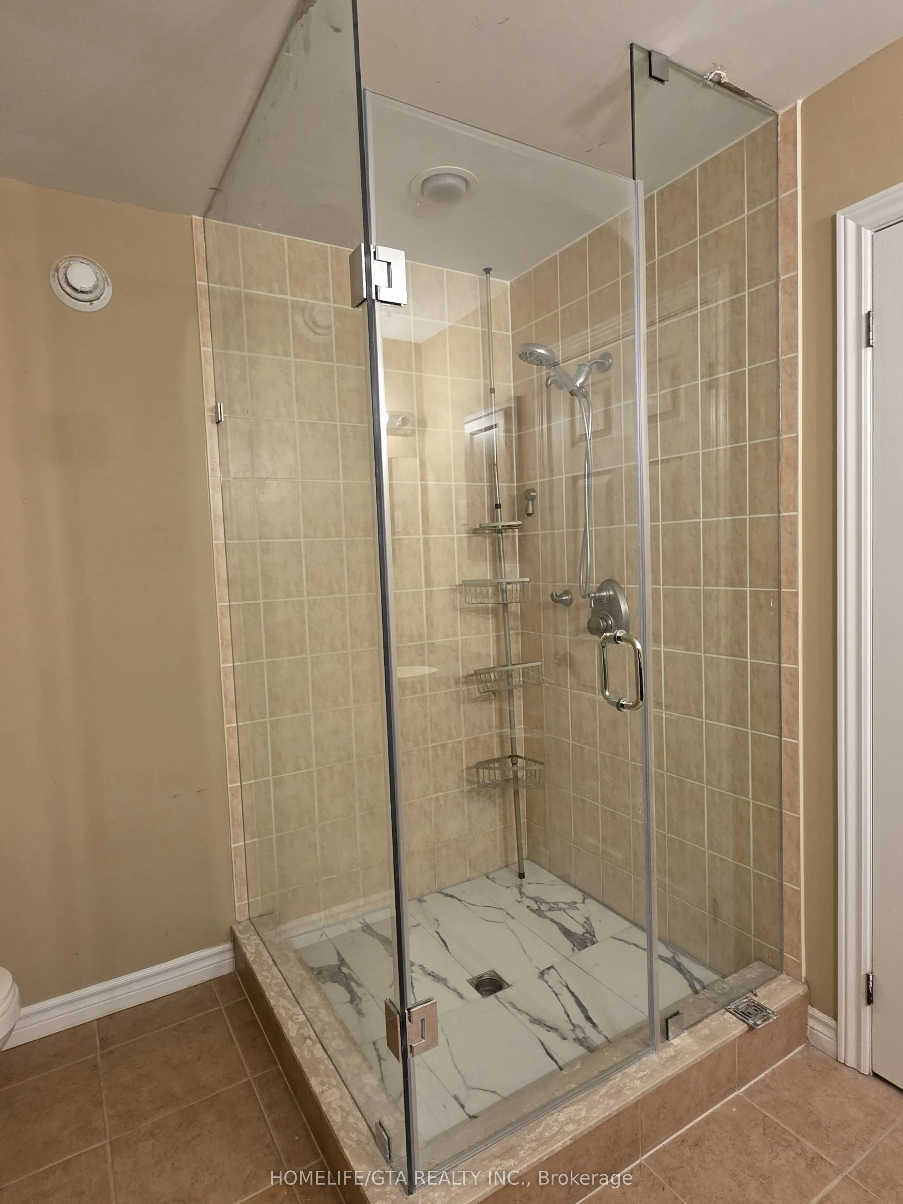 591 Oxbow Crescent
