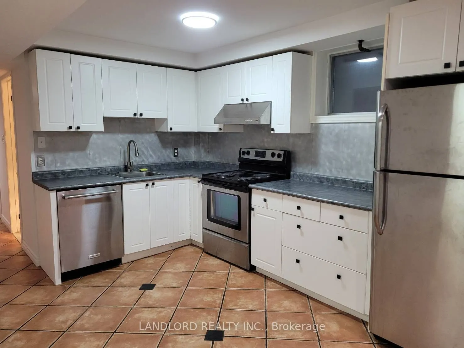 41 Aldwych Avenue #Lower