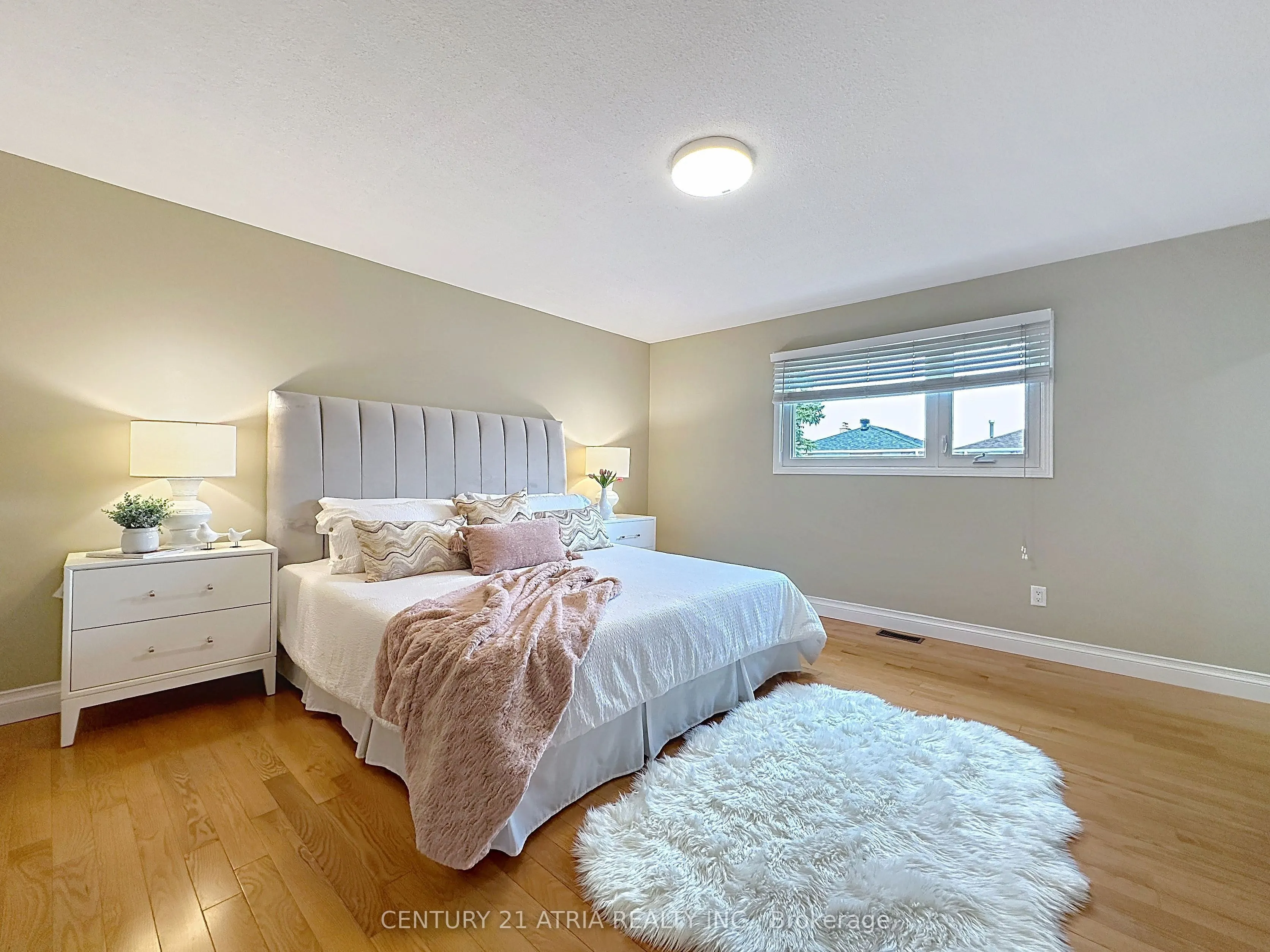 58 Danjohn Crescent