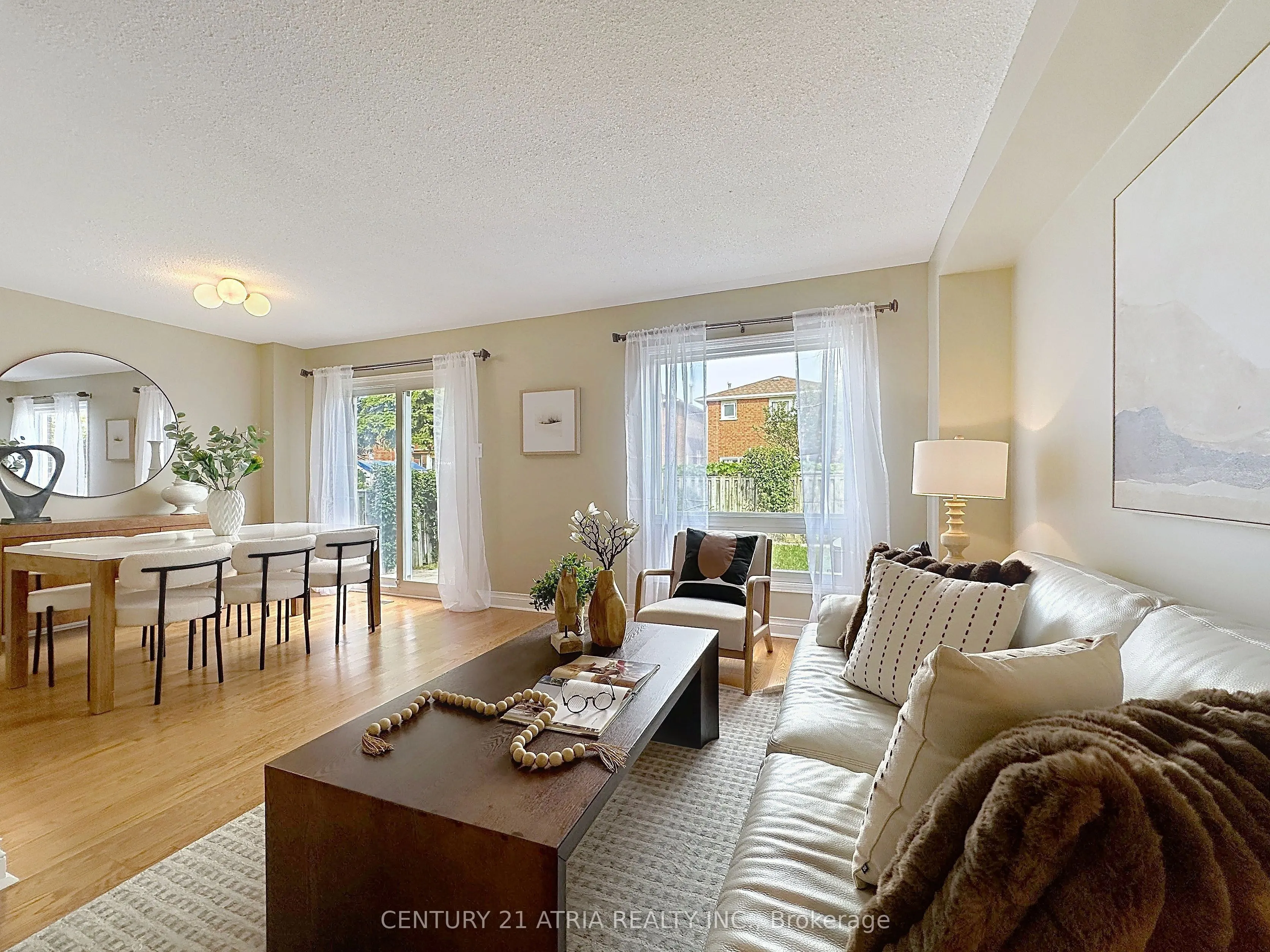 58 Danjohn Crescent