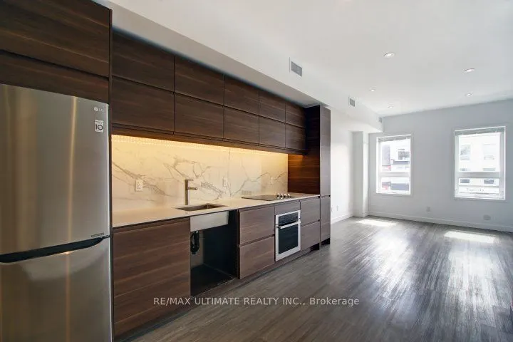 492 Danforth Avenue #2