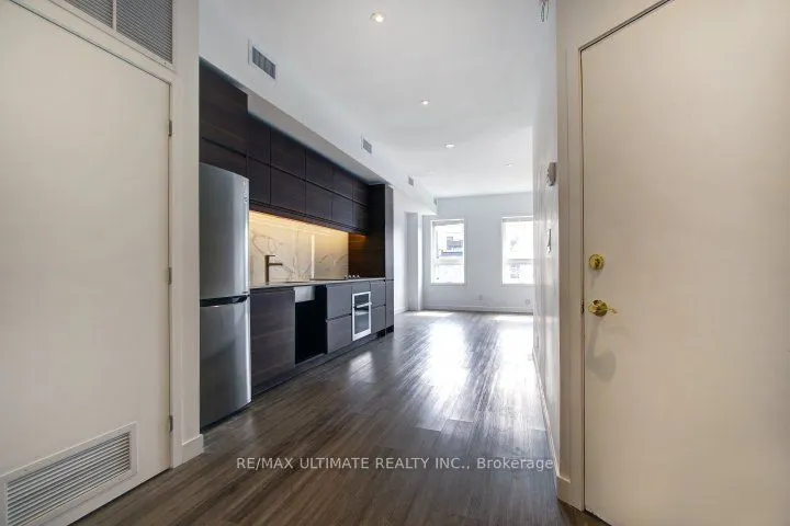 492 Danforth Avenue #2