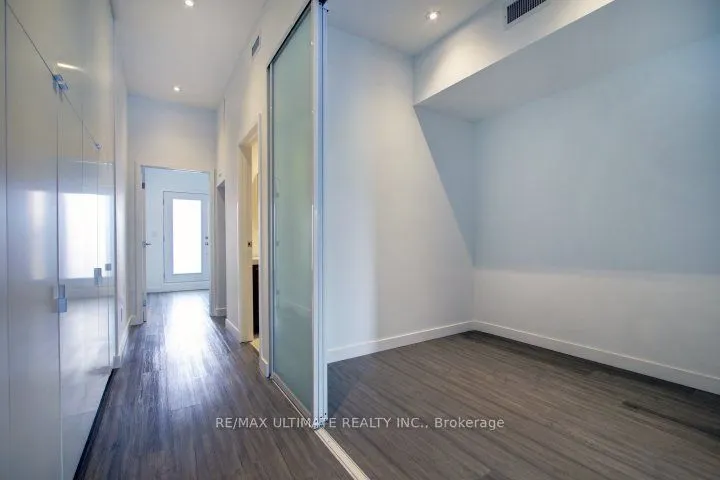 492 Danforth Avenue #2
