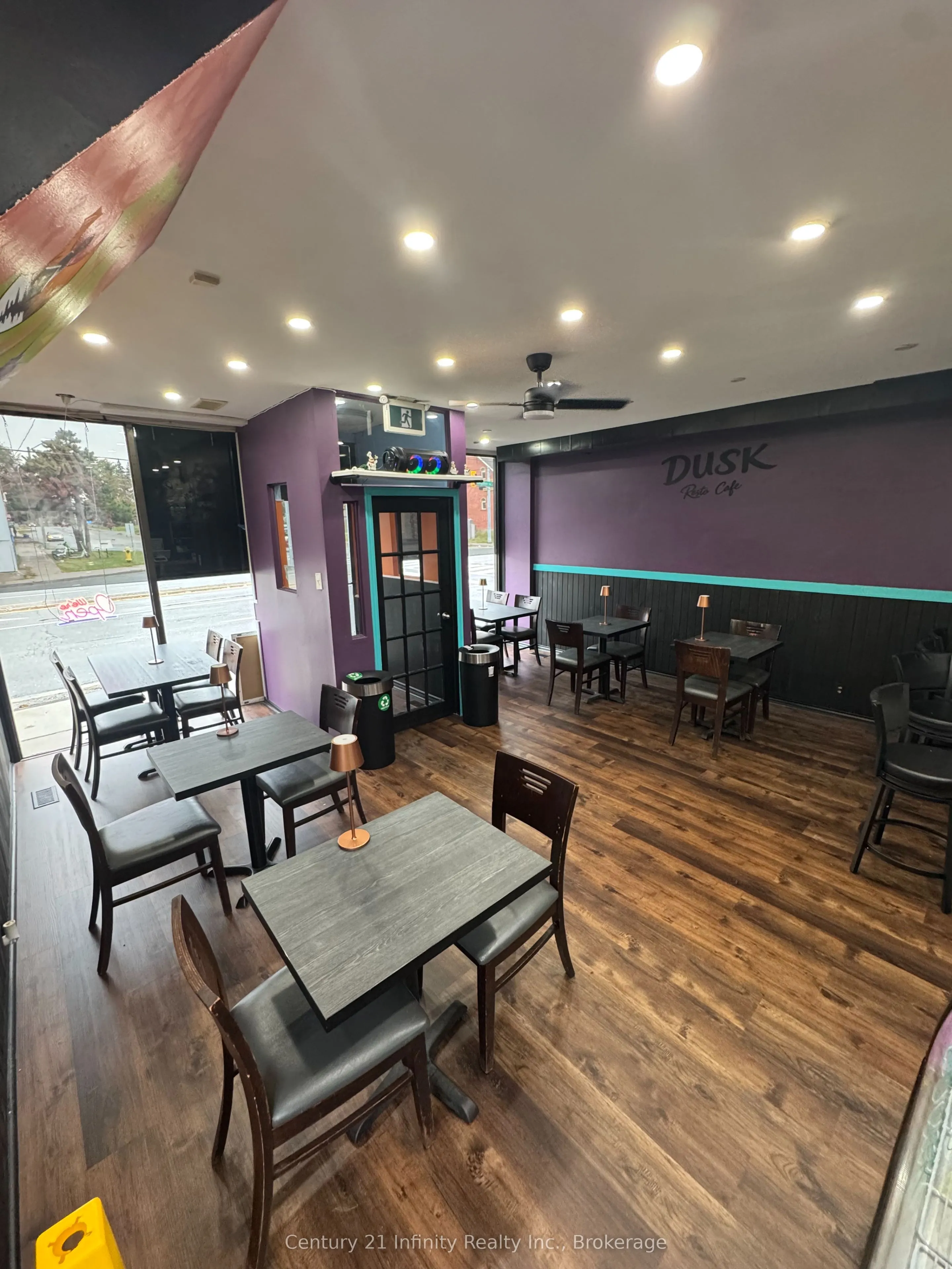 605 Kingston Road W
