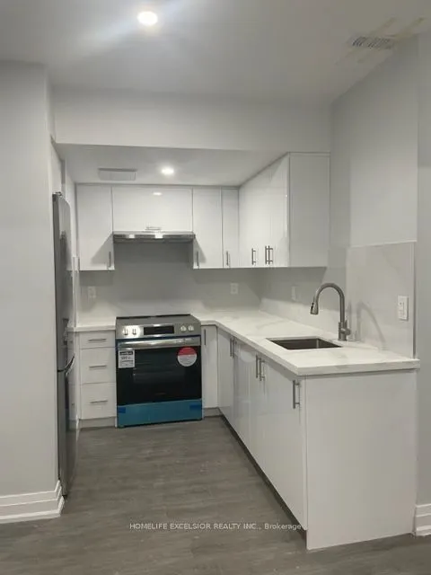 57 Phillip Avenue #Lower