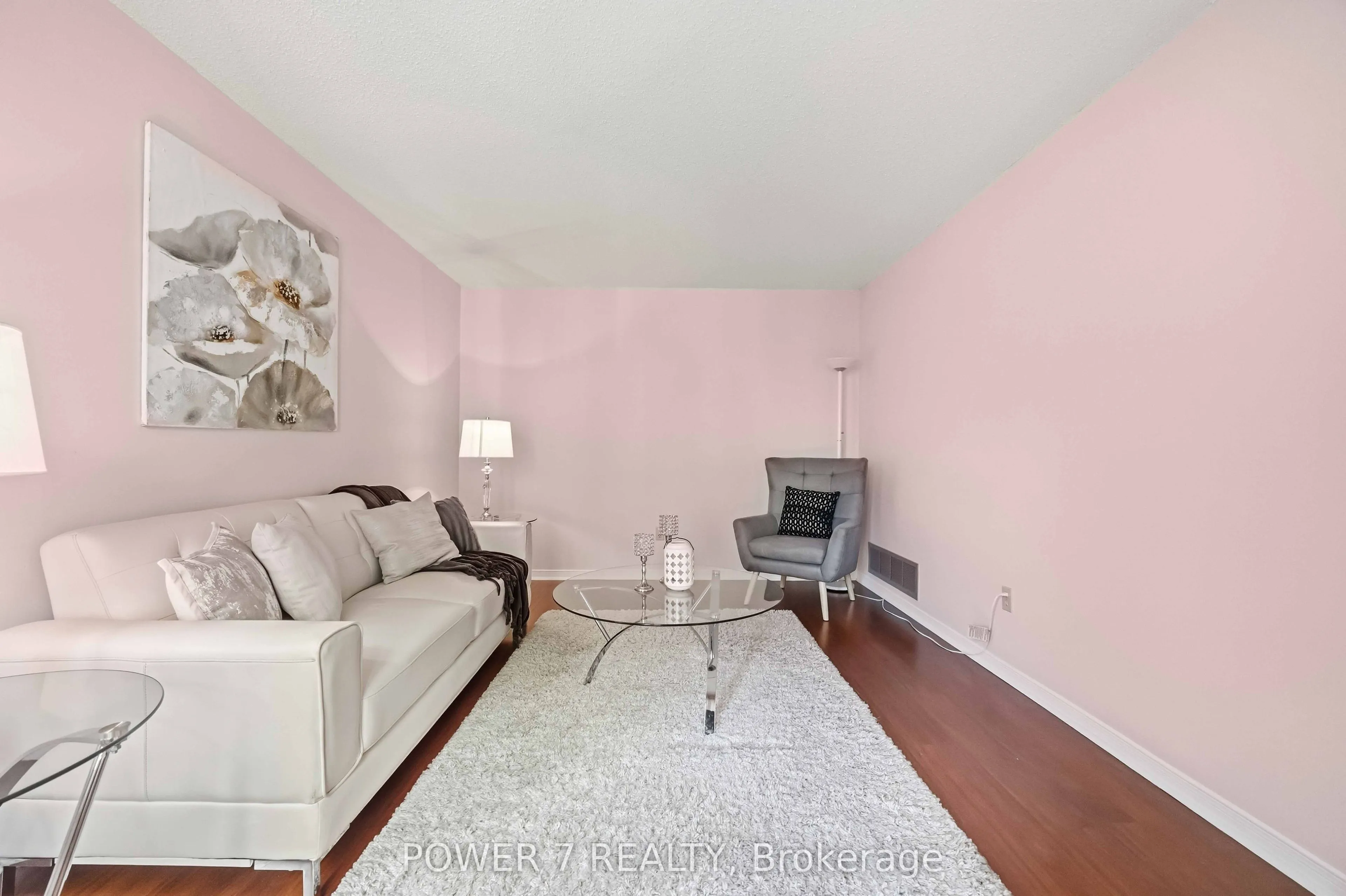98 Sullivan Drive