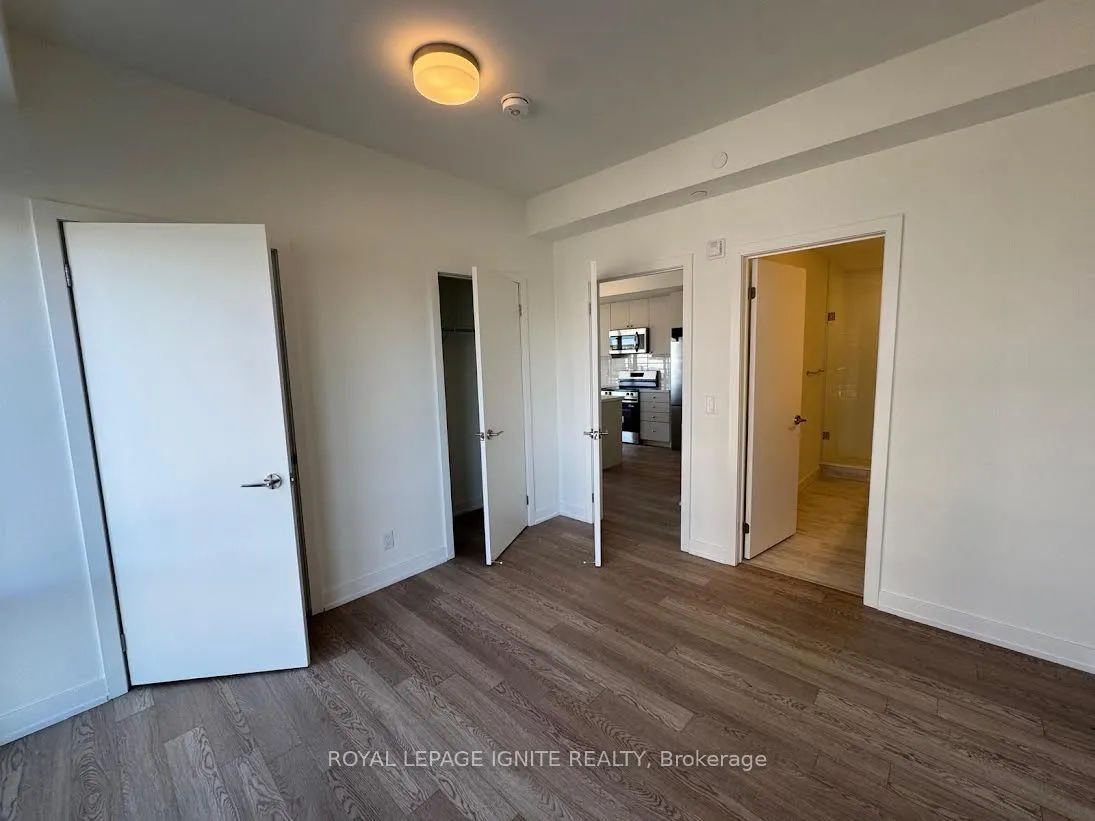 51 Clarington Boulevard #206