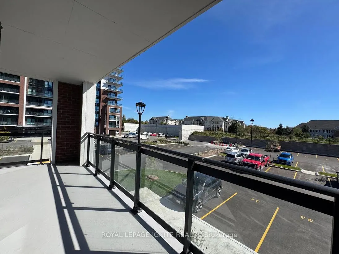 51 Clarington Boulevard #206