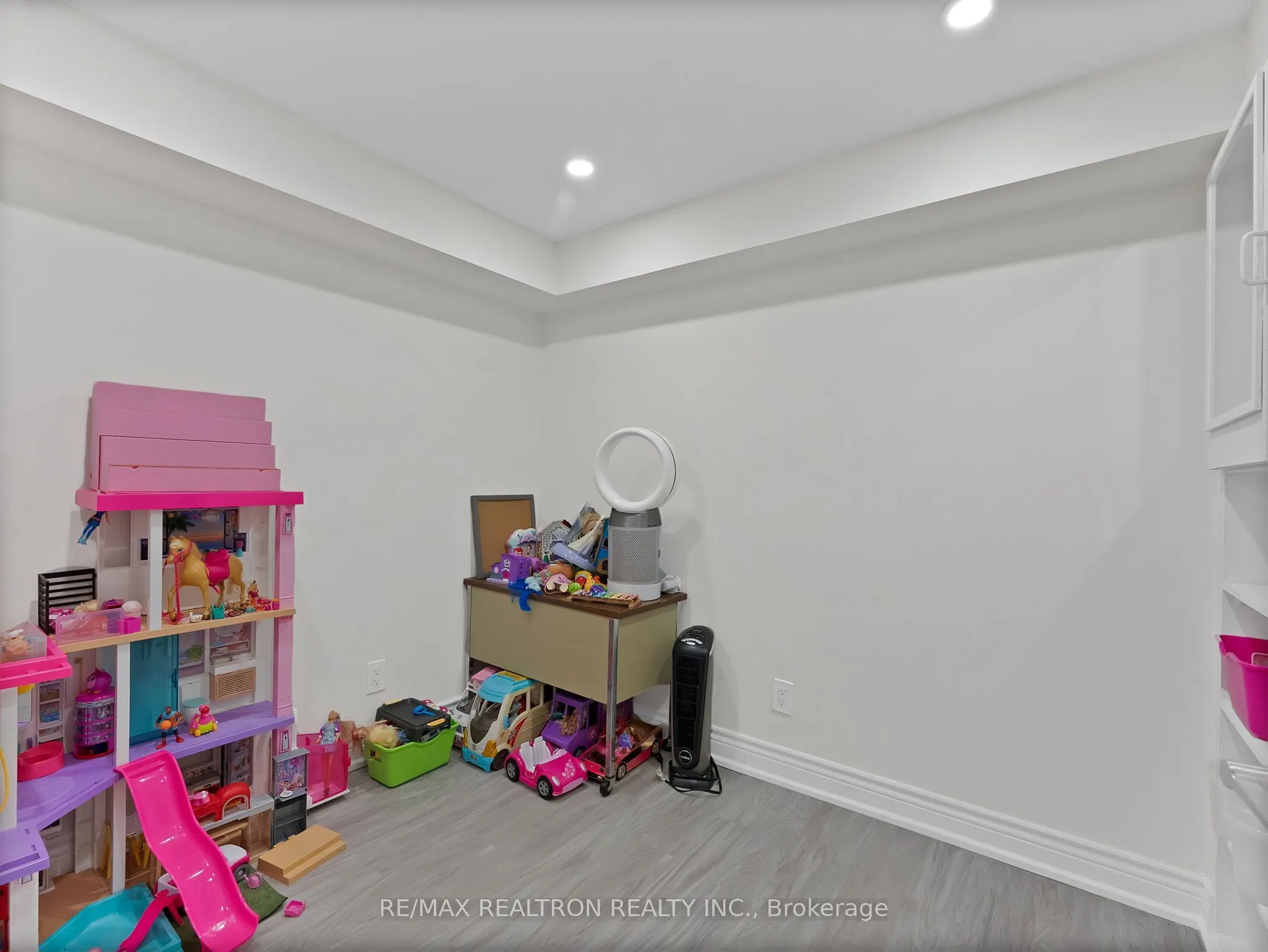 83 Crawforth Street