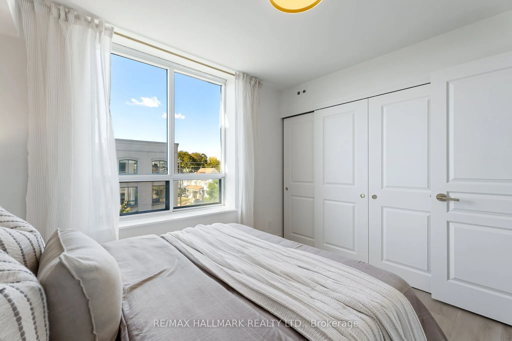 1797 Queen Street E #404