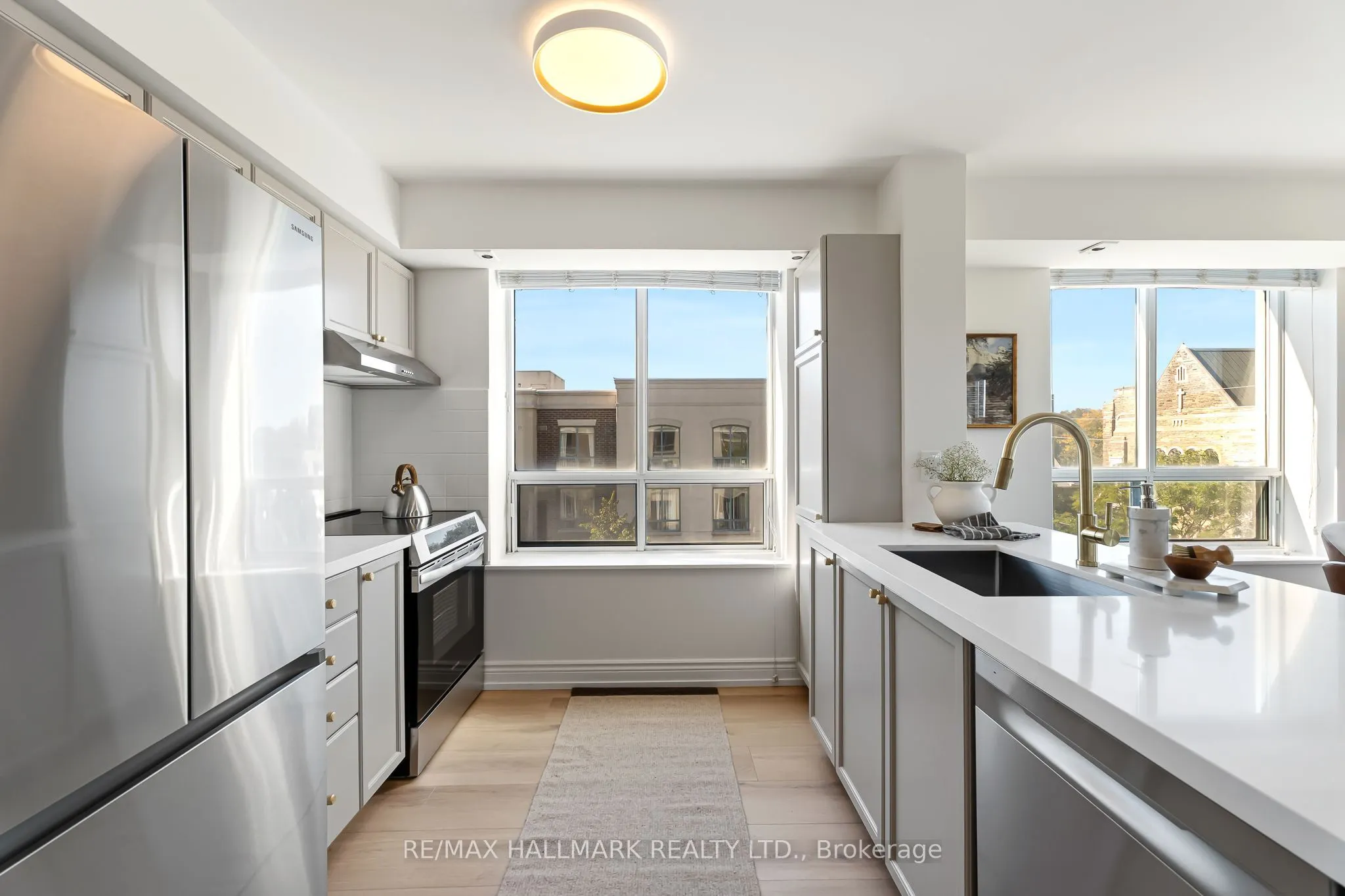 1797 Queen Street E #404