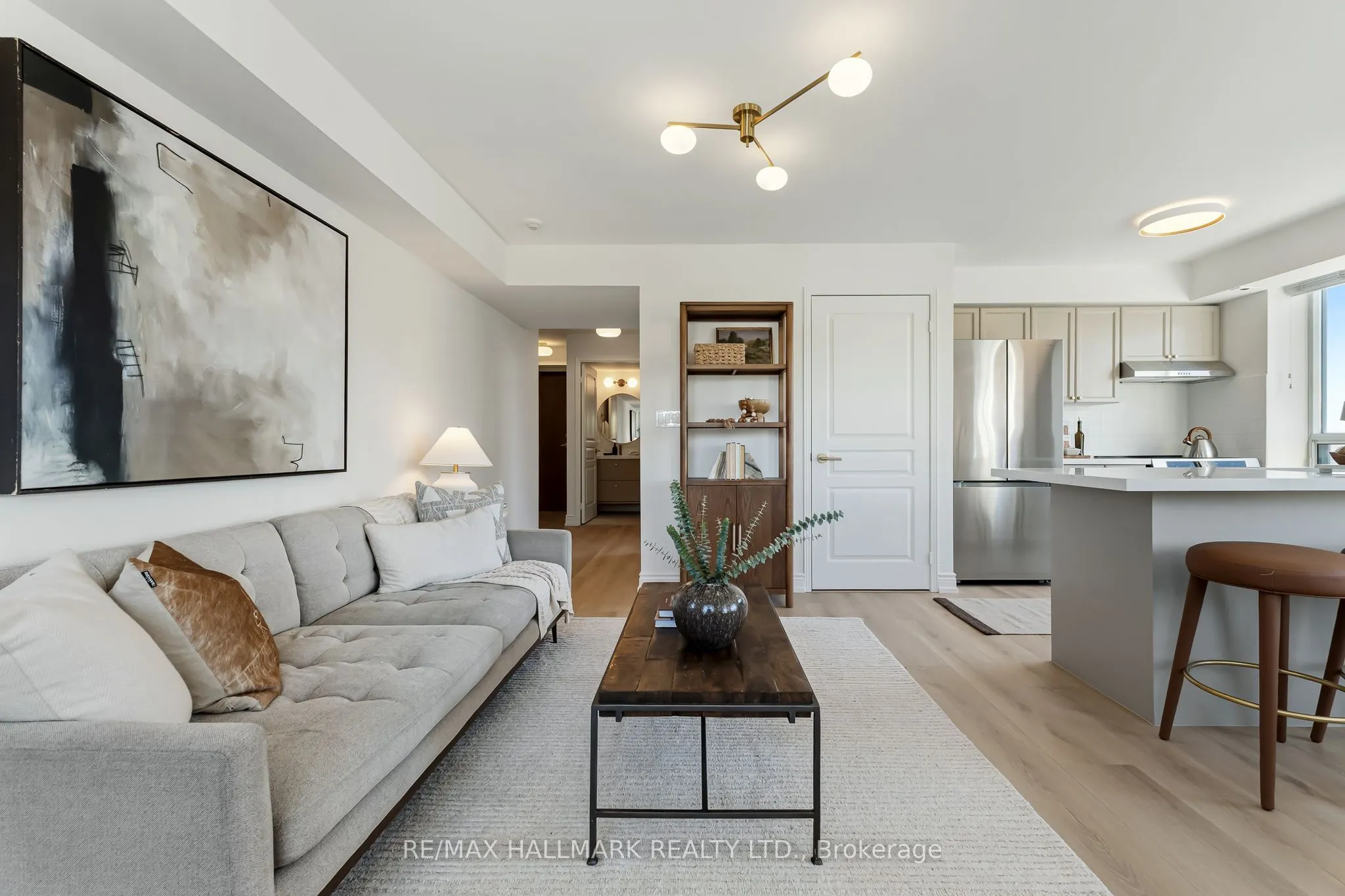 1797 Queen Street E #404